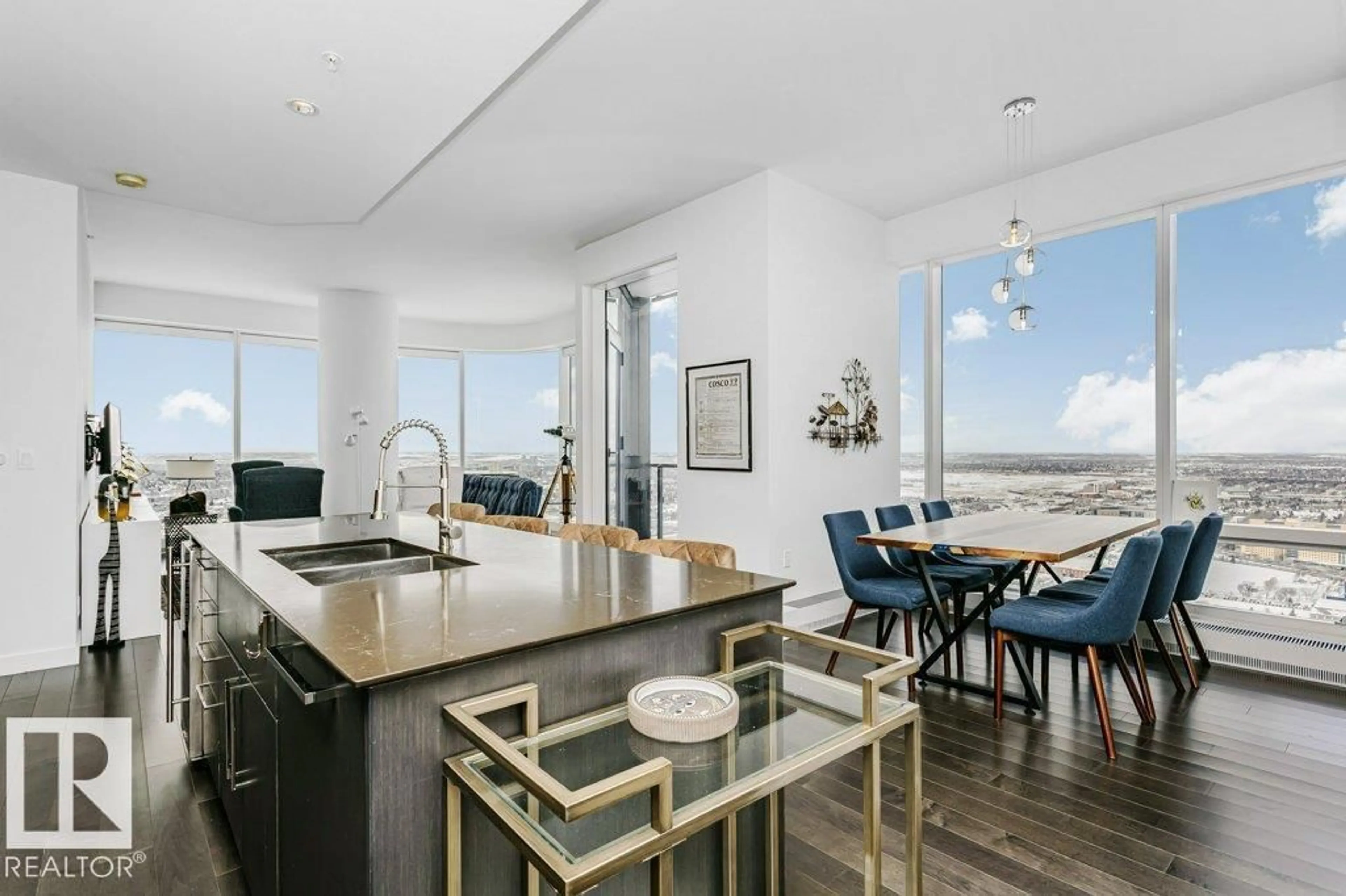 Open concept kitchen, unknown for 4401 10360 102 ST NW, Edmonton Alberta T5J0K6