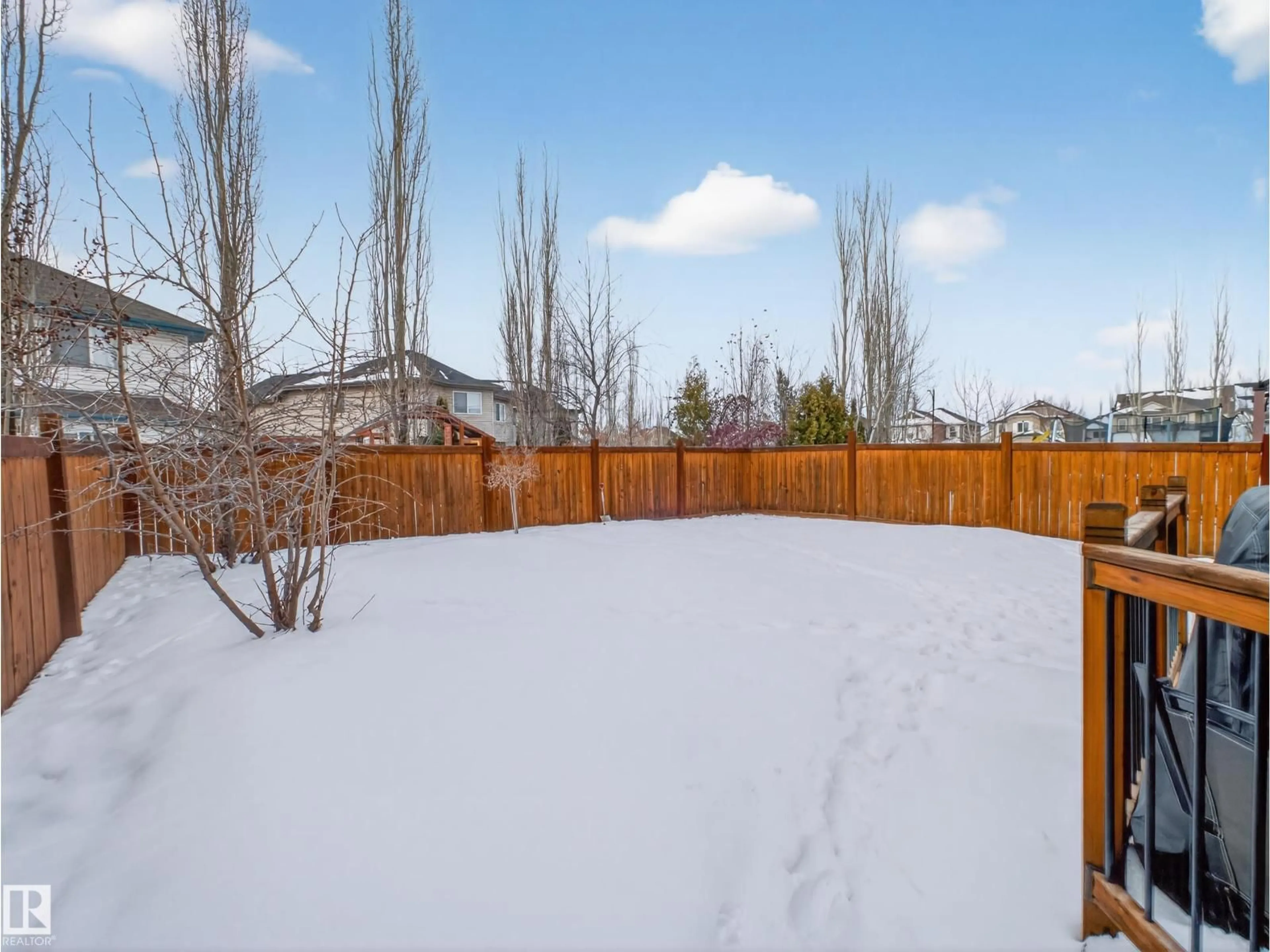 Patio, mountain view for 64 RUE MADELENE, Beaumont Alberta T4X0E9