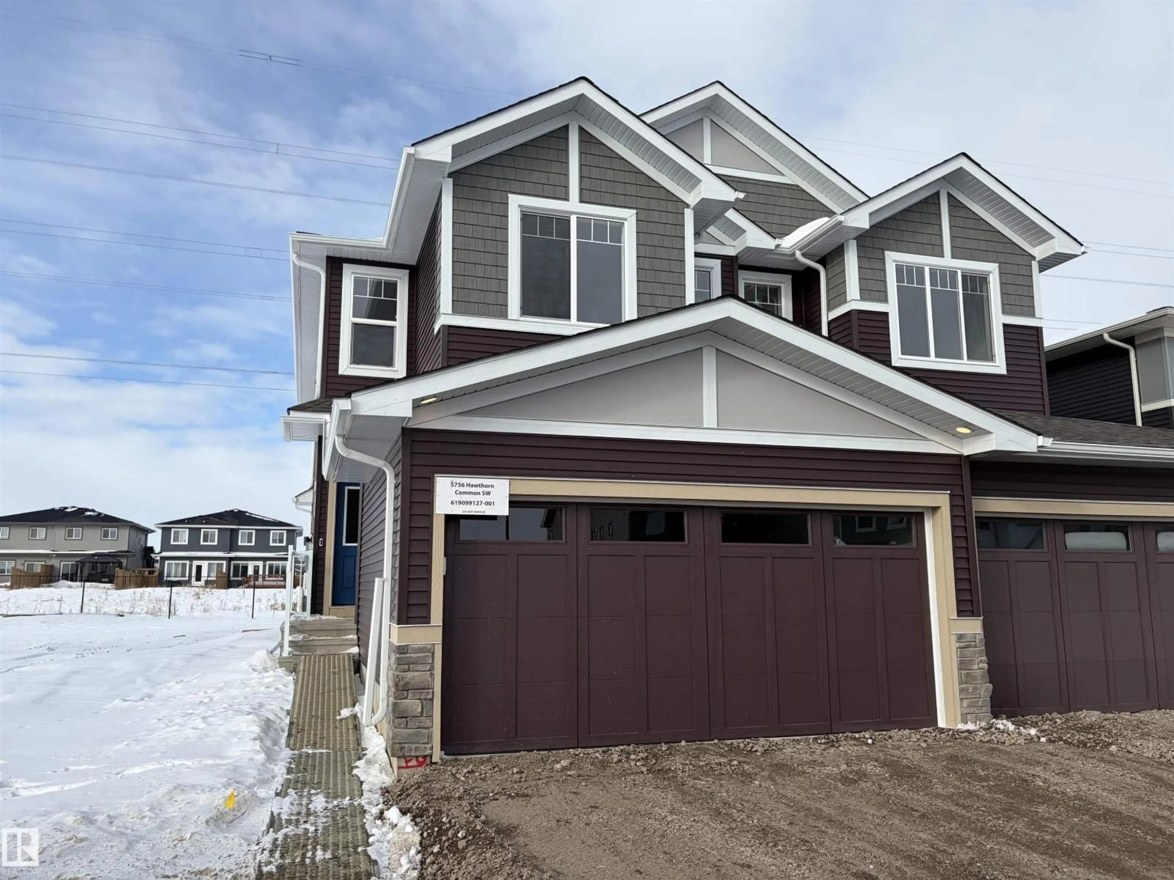 Home with vinyl exterior material, street for SW - 5756 HAWTHORN COMMON, Edmonton Alberta T6X2L5