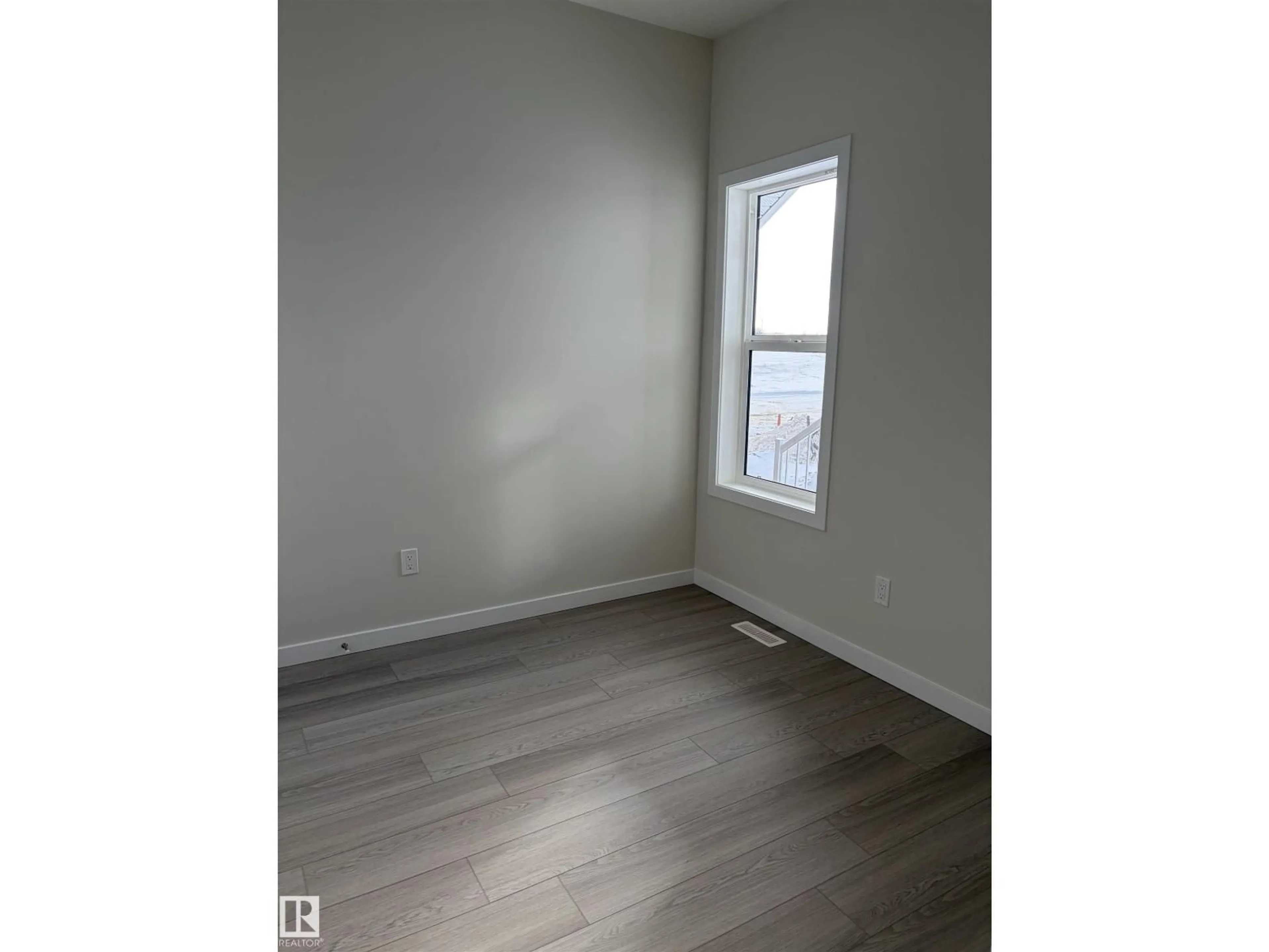 A pic of a room for SW - 5756 HAWTHORN COMMON, Edmonton Alberta T6X2L5