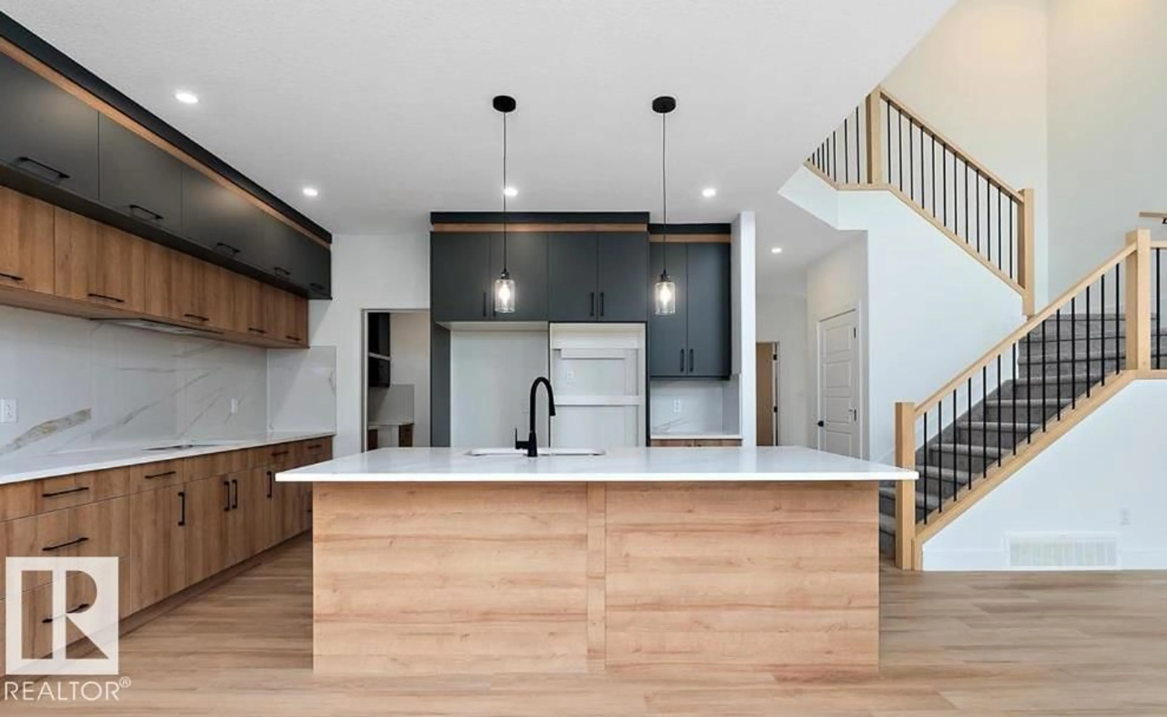 Open concept kitchen, unknown for SW - 3311 CHENOWSKI WY, Edmonton Alberta T6W5H2