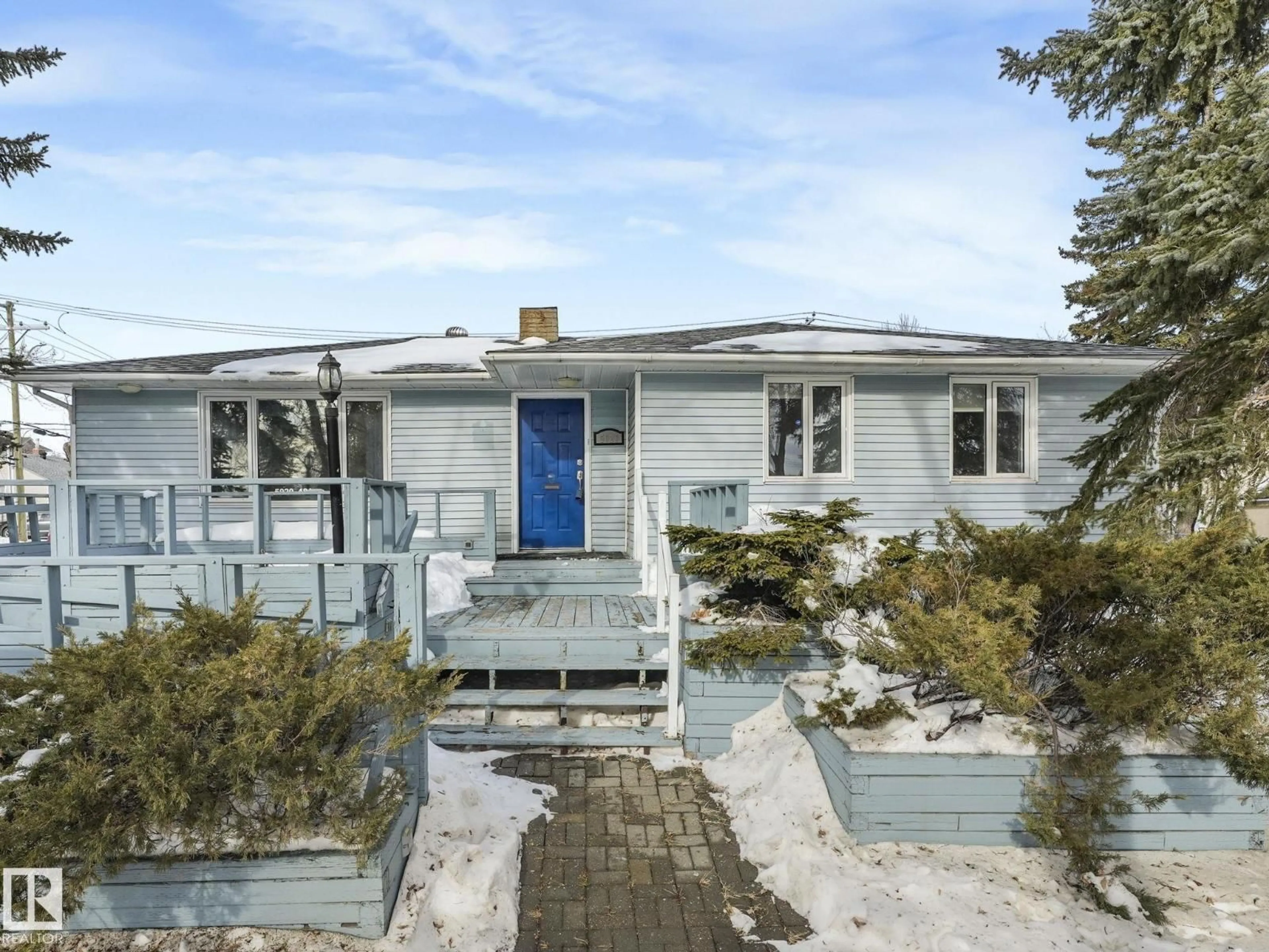 Unknown for 5020 48 AV, Leduc Alberta T9E6W1