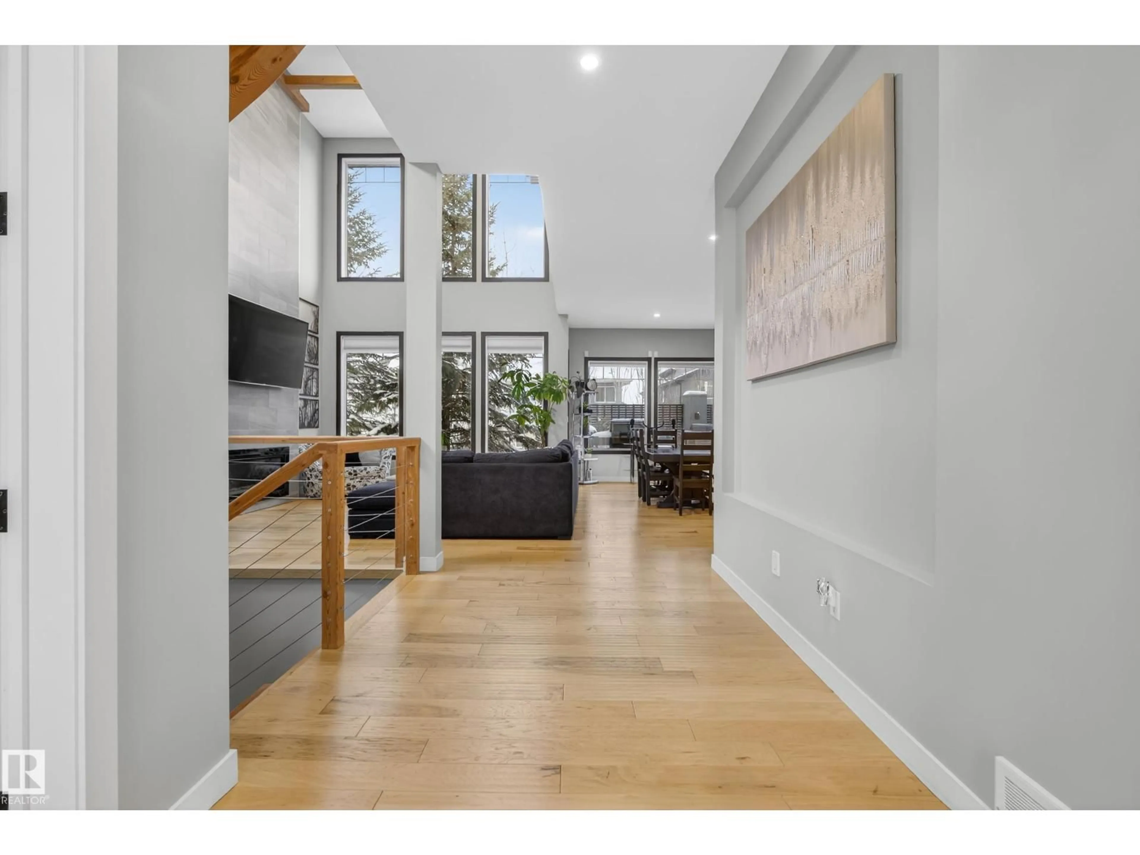 Indoor entryway for 54 KENTON WOODS LN, Spruce Grove Alberta T7X0P8