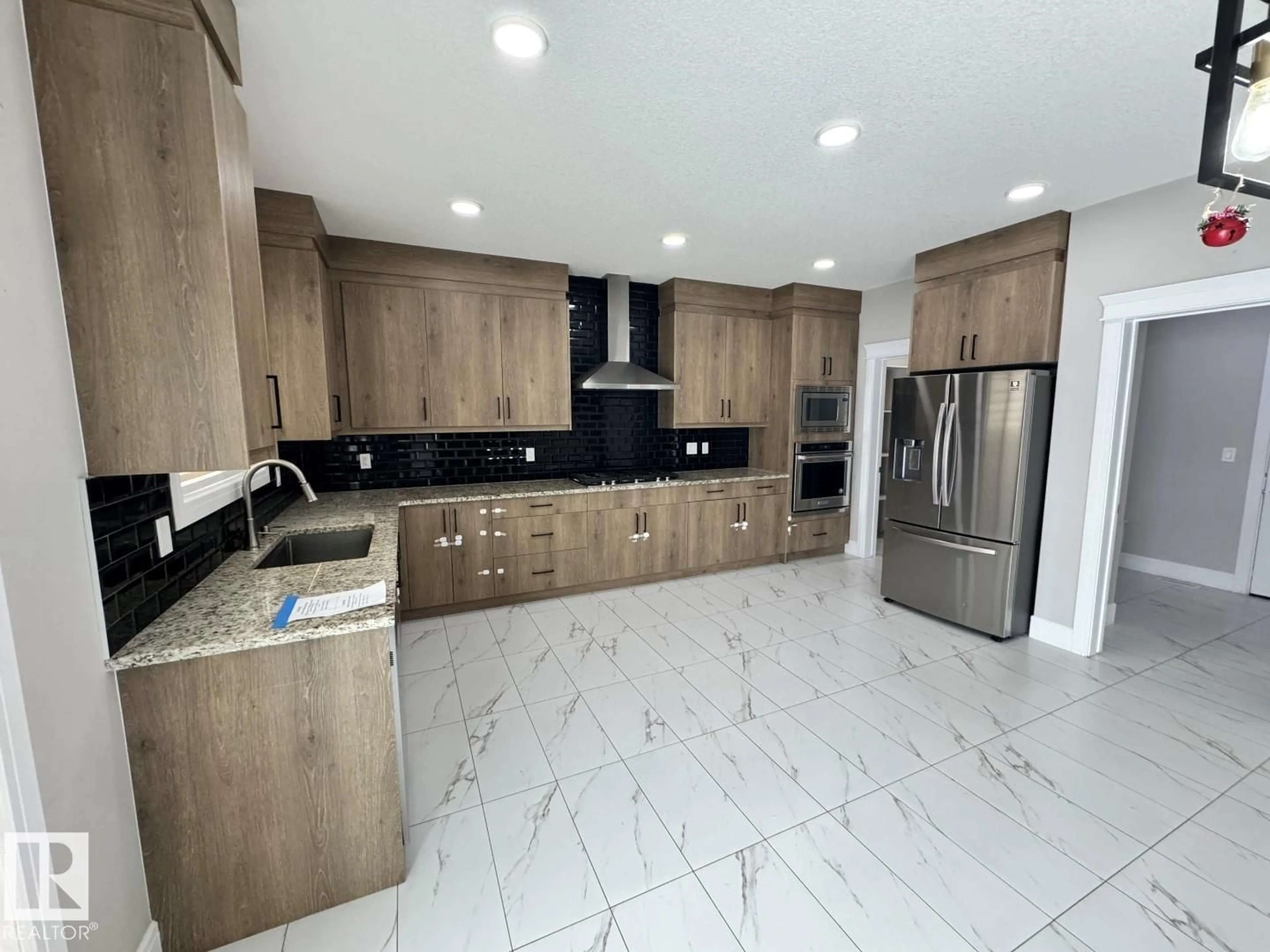 Contemporary kitchen, ceramic/tile floor for 8729 MAYDAY LN, Edmonton Alberta T6X2L3