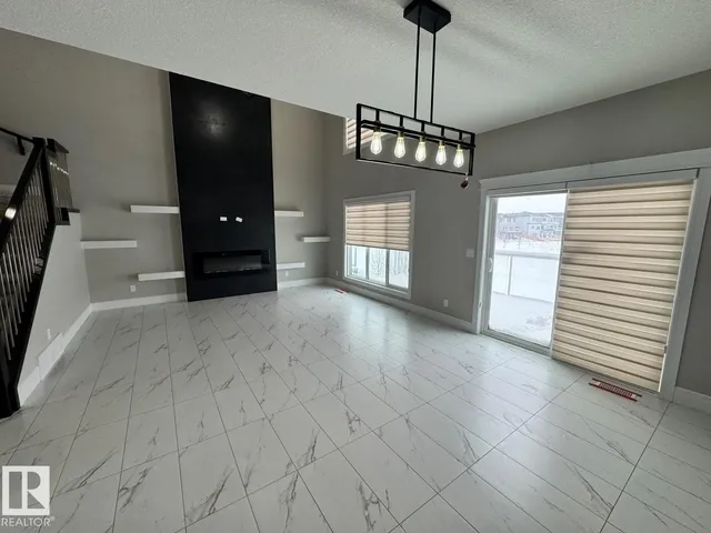 8729 MAYDAY LN, Edmonton 4