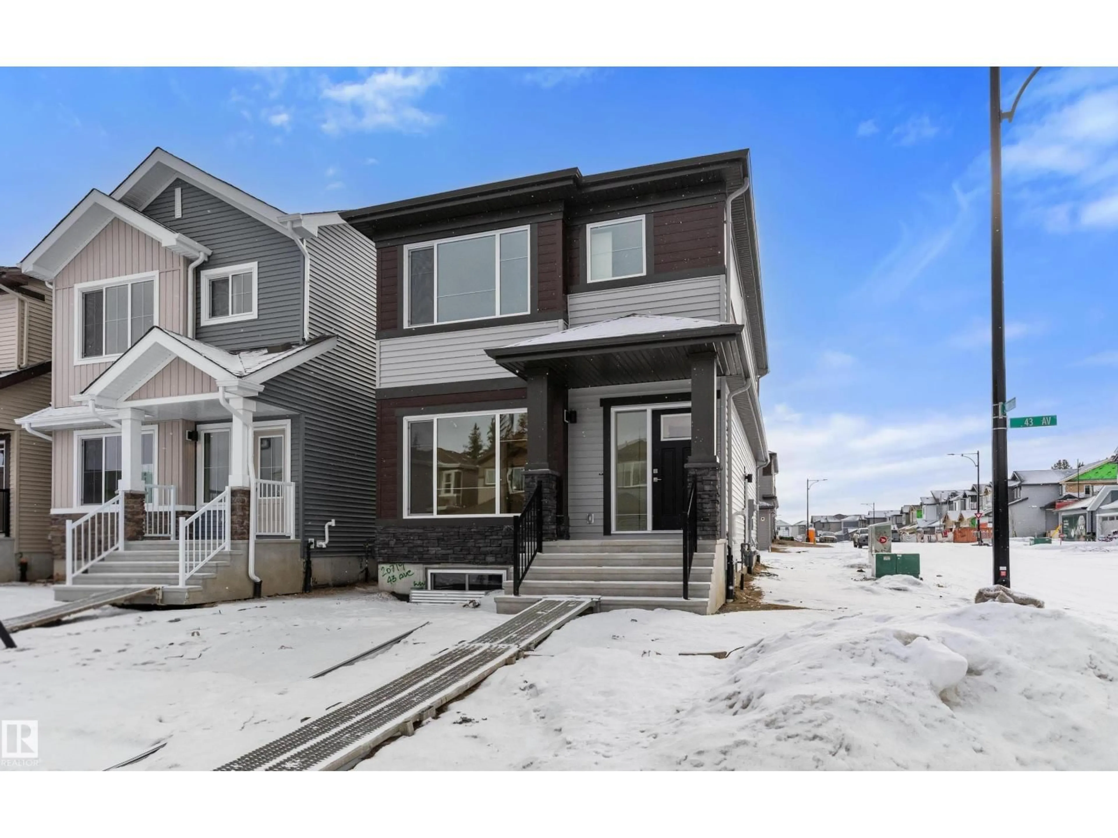 Unknown for 20719 43 AV, Edmonton Alberta T6M3E9