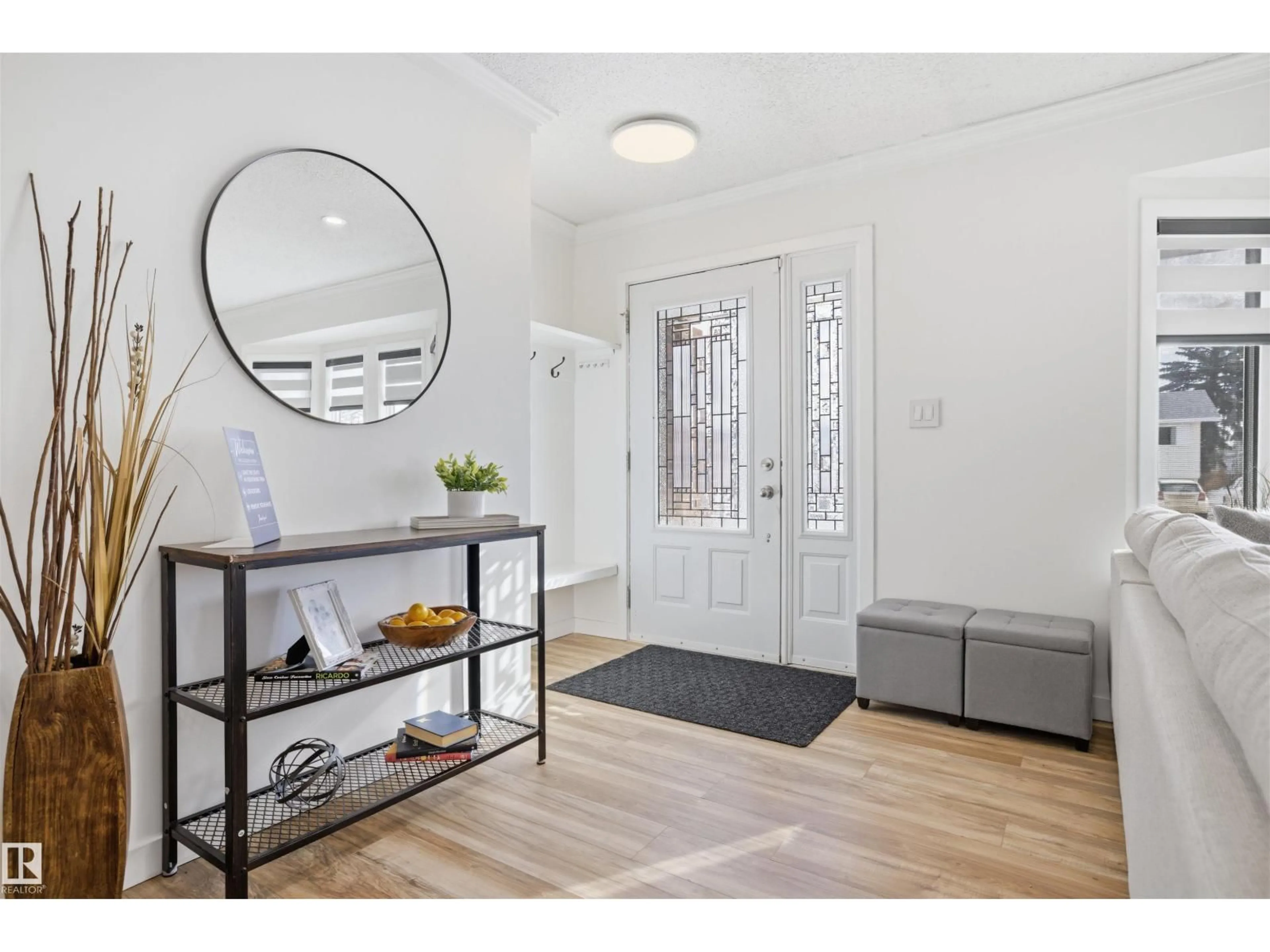 Indoor entryway for 4204 41B ST, Leduc Alberta T9E4S5