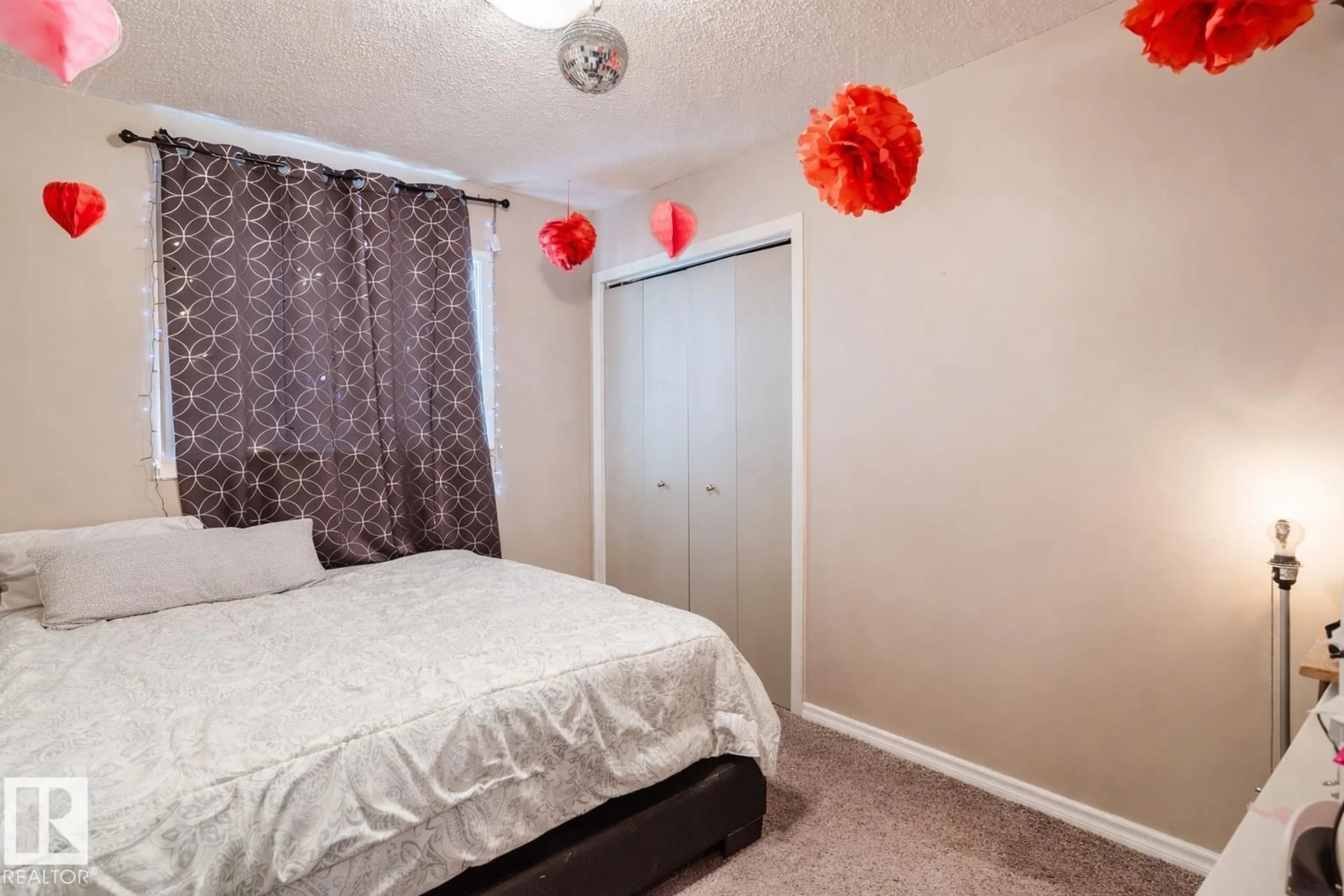 A pic of a room for 5829 52 ST, Wetaskiwin Alberta T9A2W5