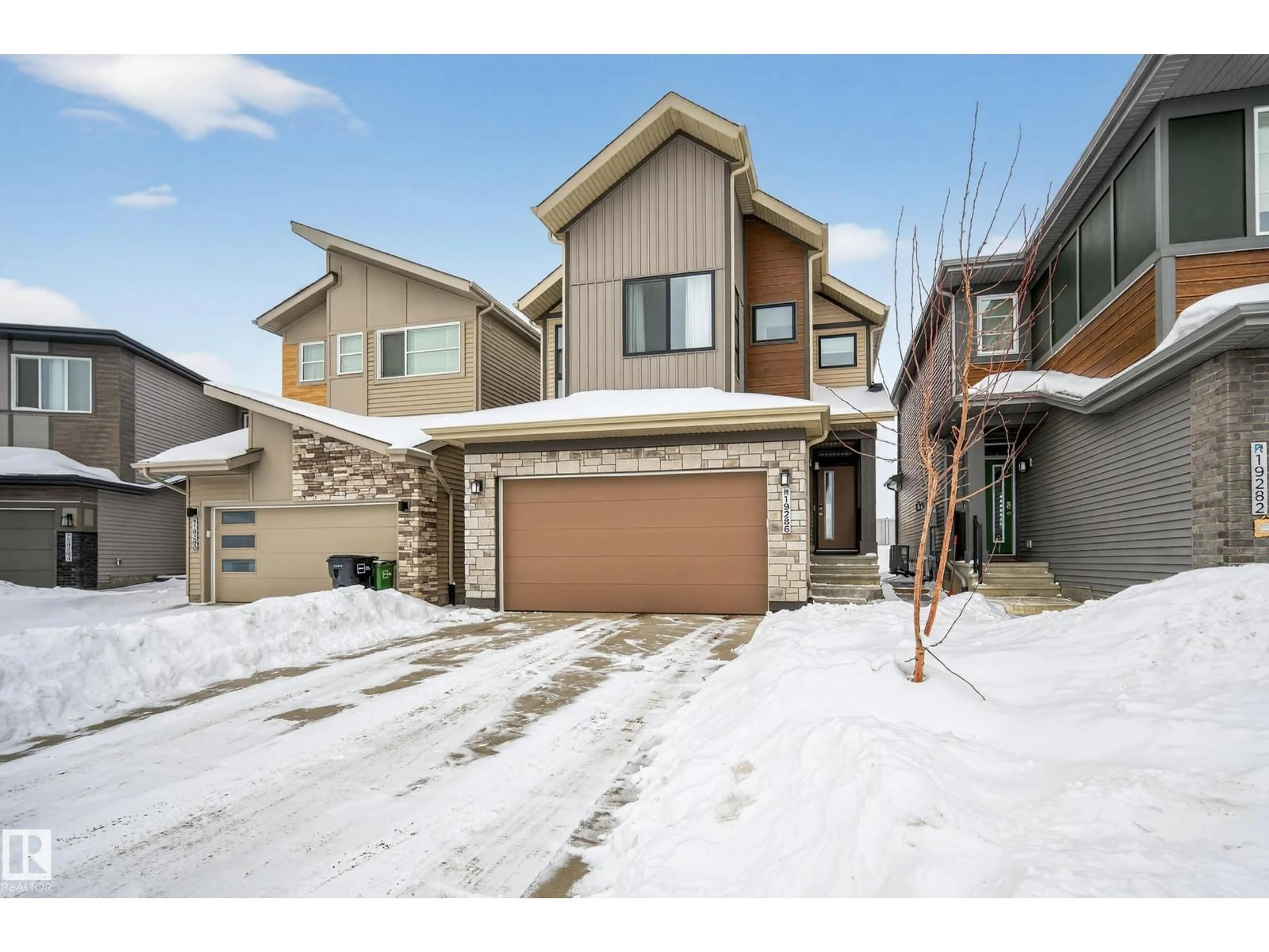 Unknown for 19286 22A AV, Edmonton Alberta T6M1P8