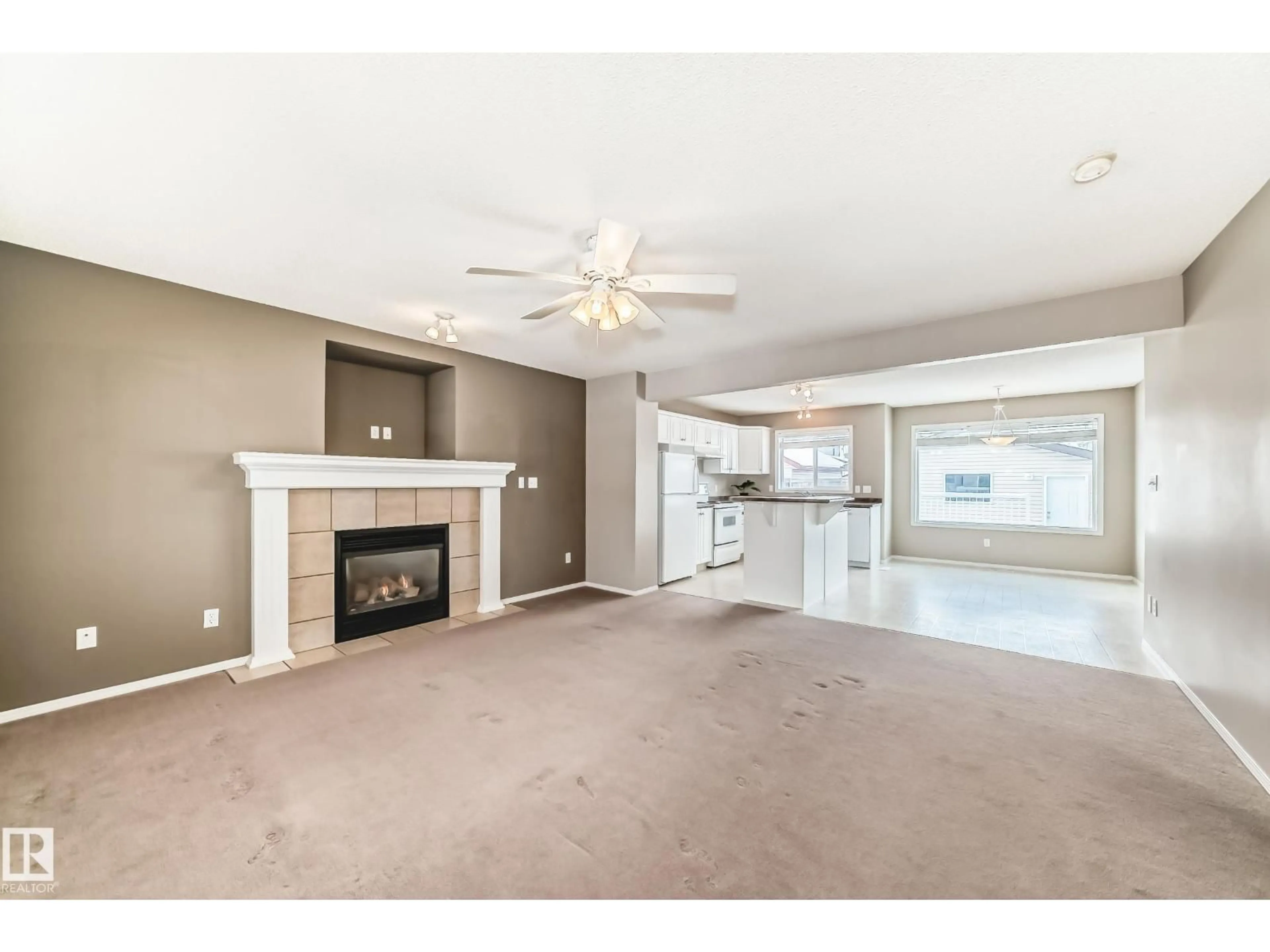 Unknown for 18 SUMMERTON, Sherwood Park Alberta T8H2P4