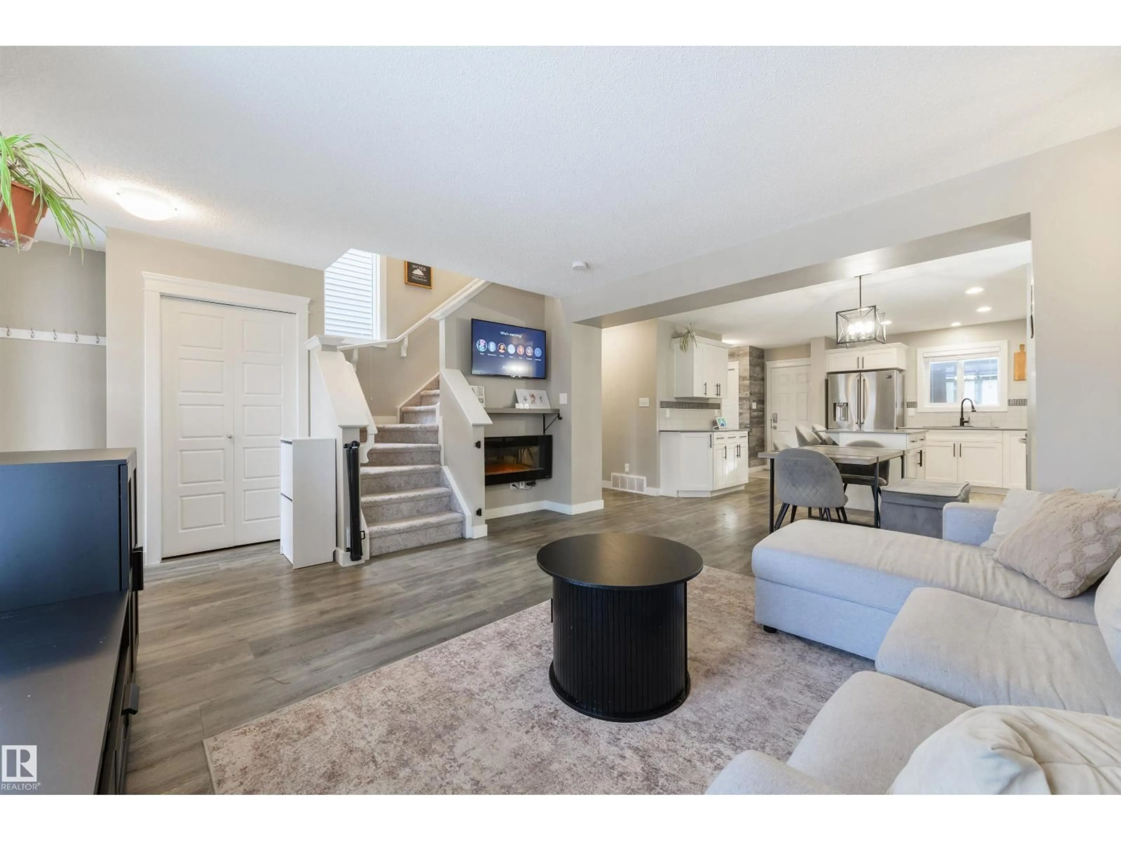 Unknown for 52 TENOR LI, Spruce Grove Alberta T7X0X7