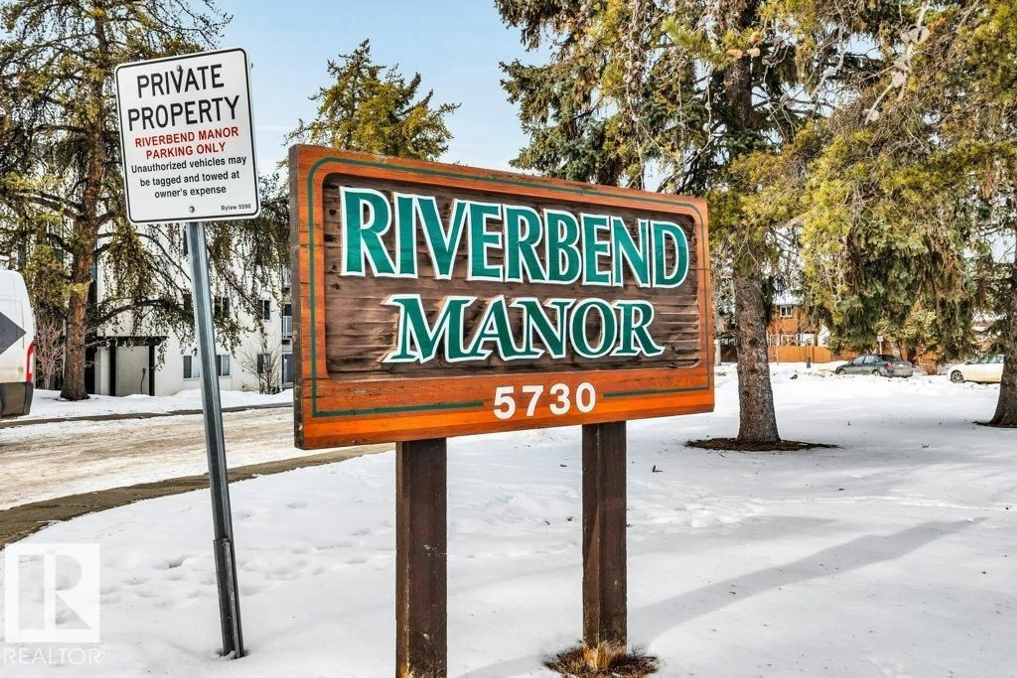 Indoor foyer for #224 - 5730 RIVERBEND RD, Edmonton Alberta T6H4T4