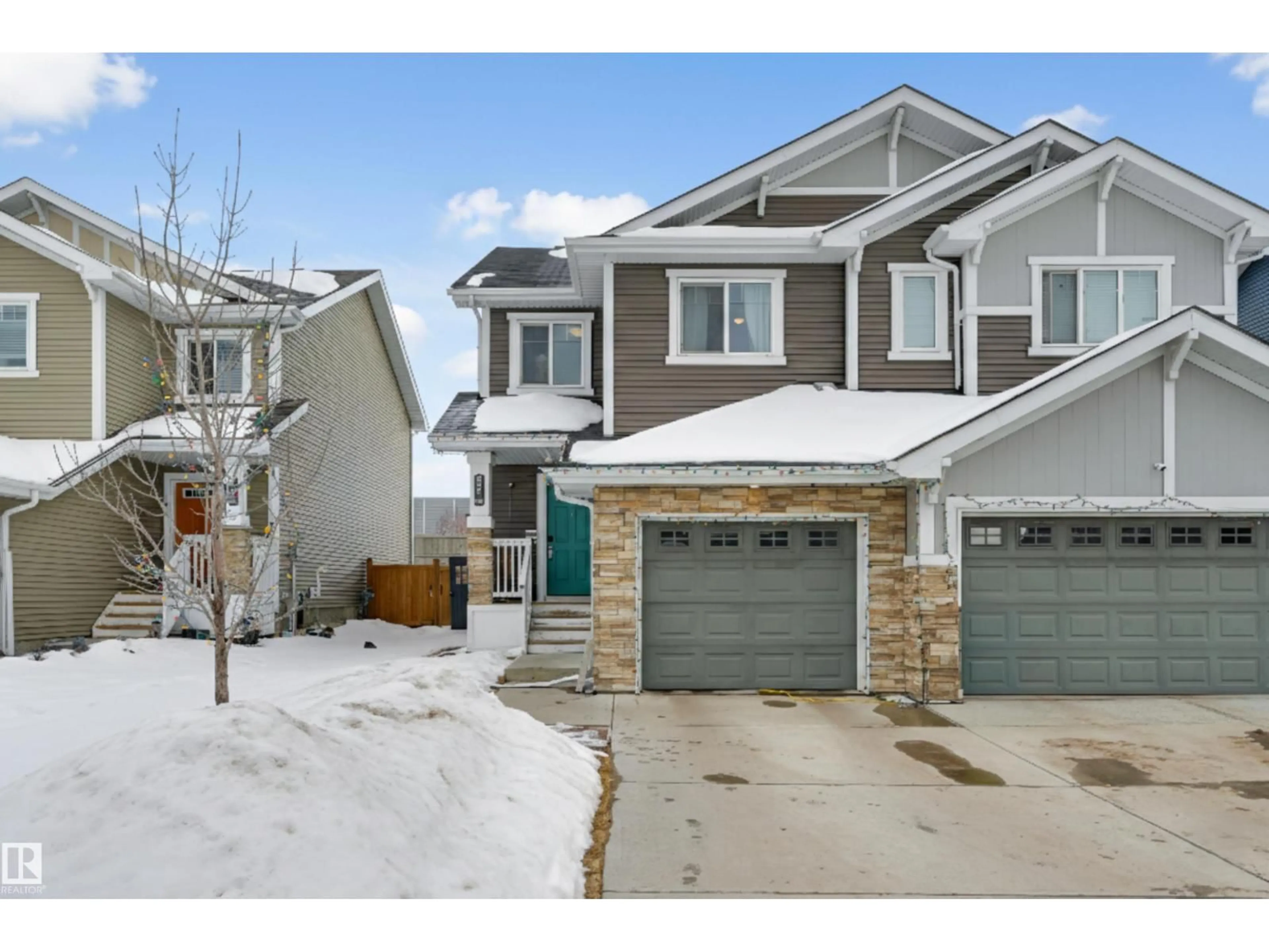 Unknown for 921 EBBERS CR, Edmonton Alberta T5Y3V1