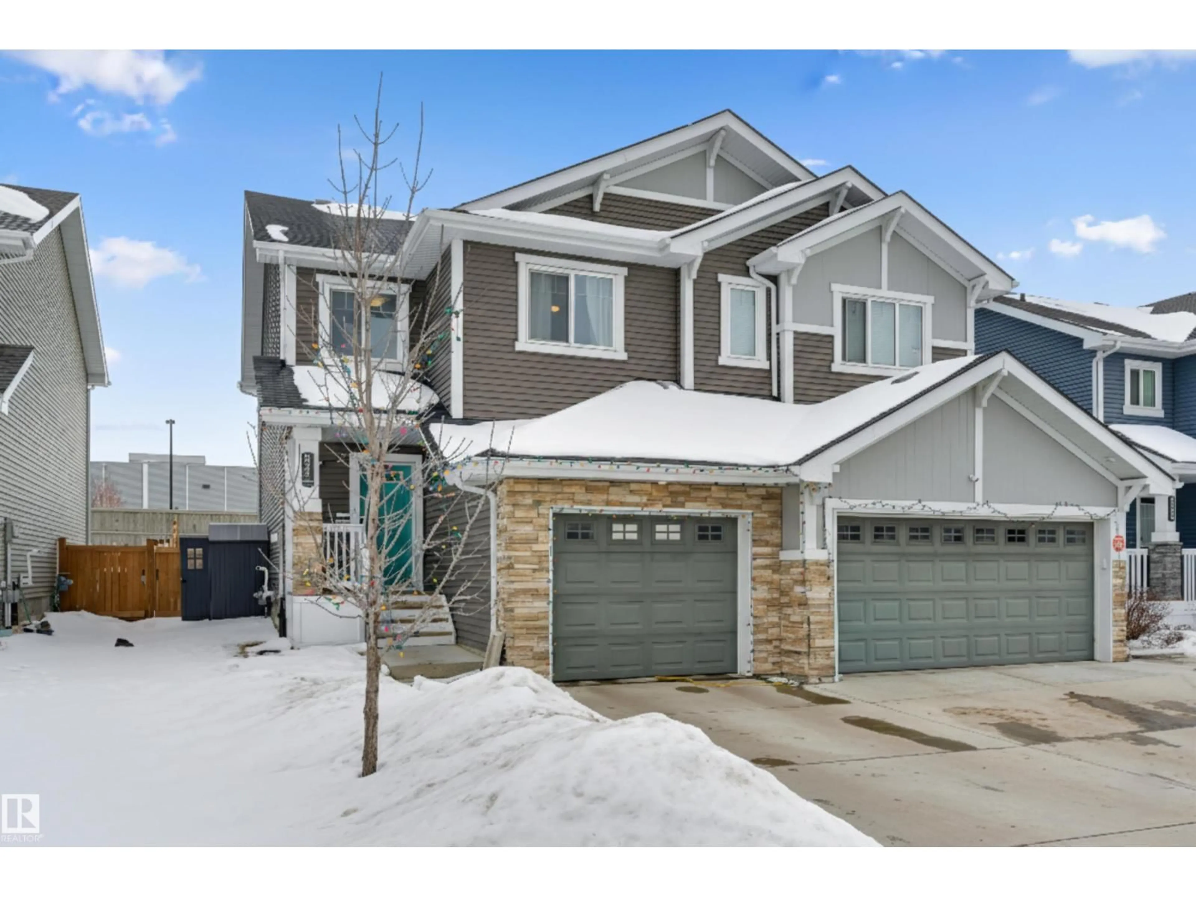 Unknown for 921 EBBERS CR, Edmonton Alberta T5Y3V1