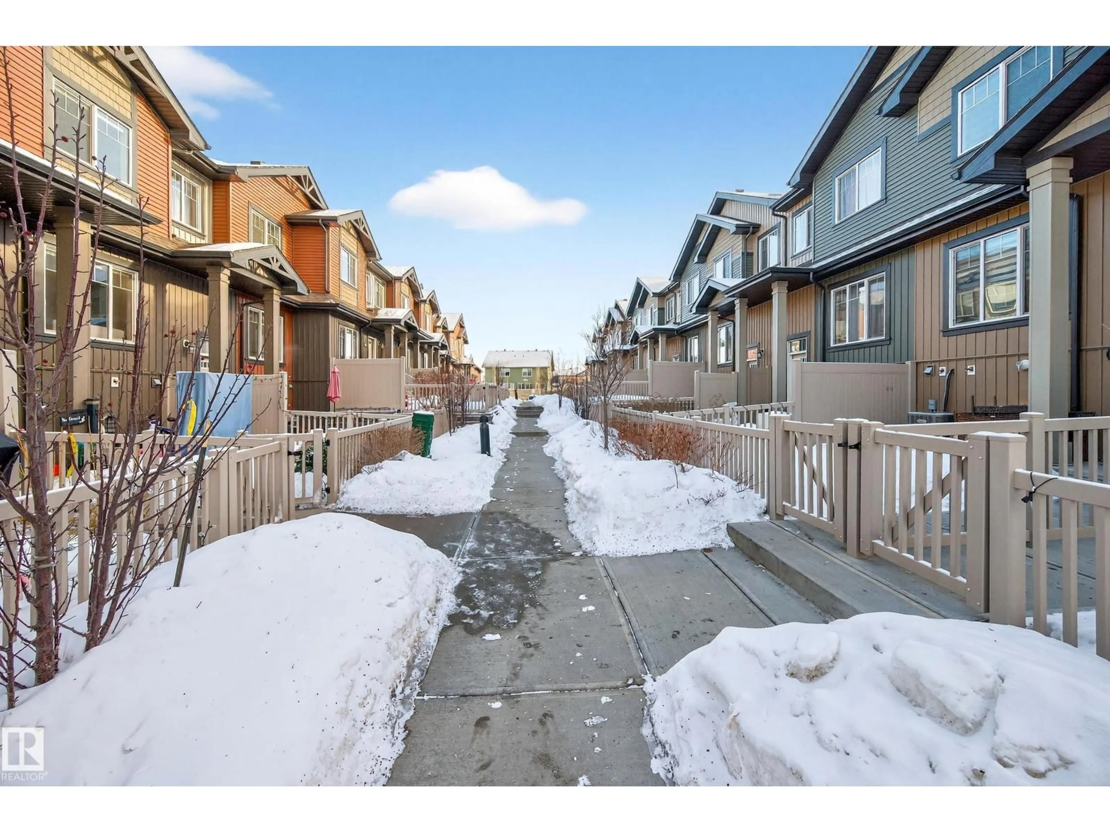 Patio, street for #103 - 3305 ORCHARDS LI, Edmonton Alberta T6X2H1