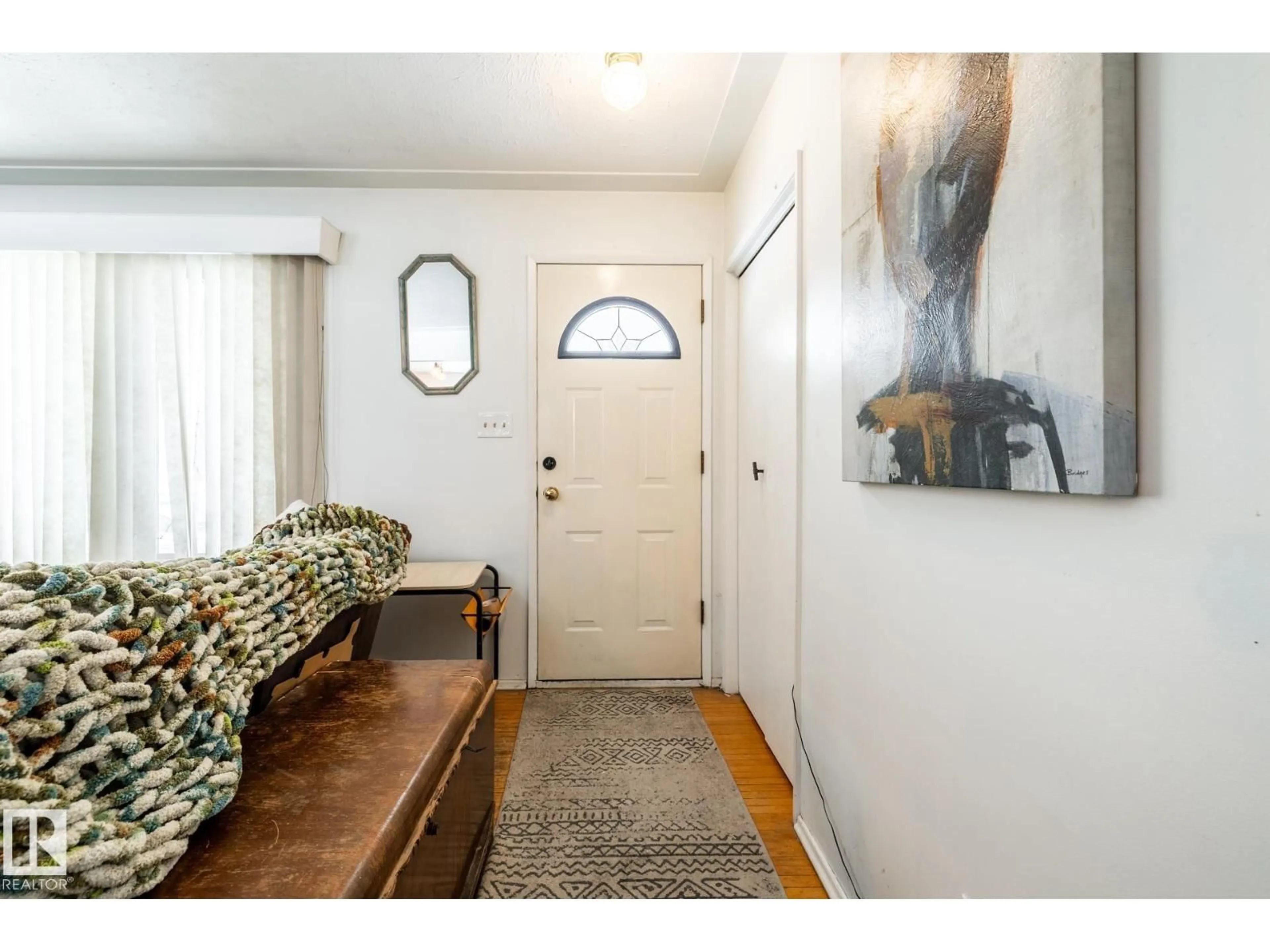 Indoor entryway for NW - 12231 47 ST, Edmonton Alberta T5W2X6