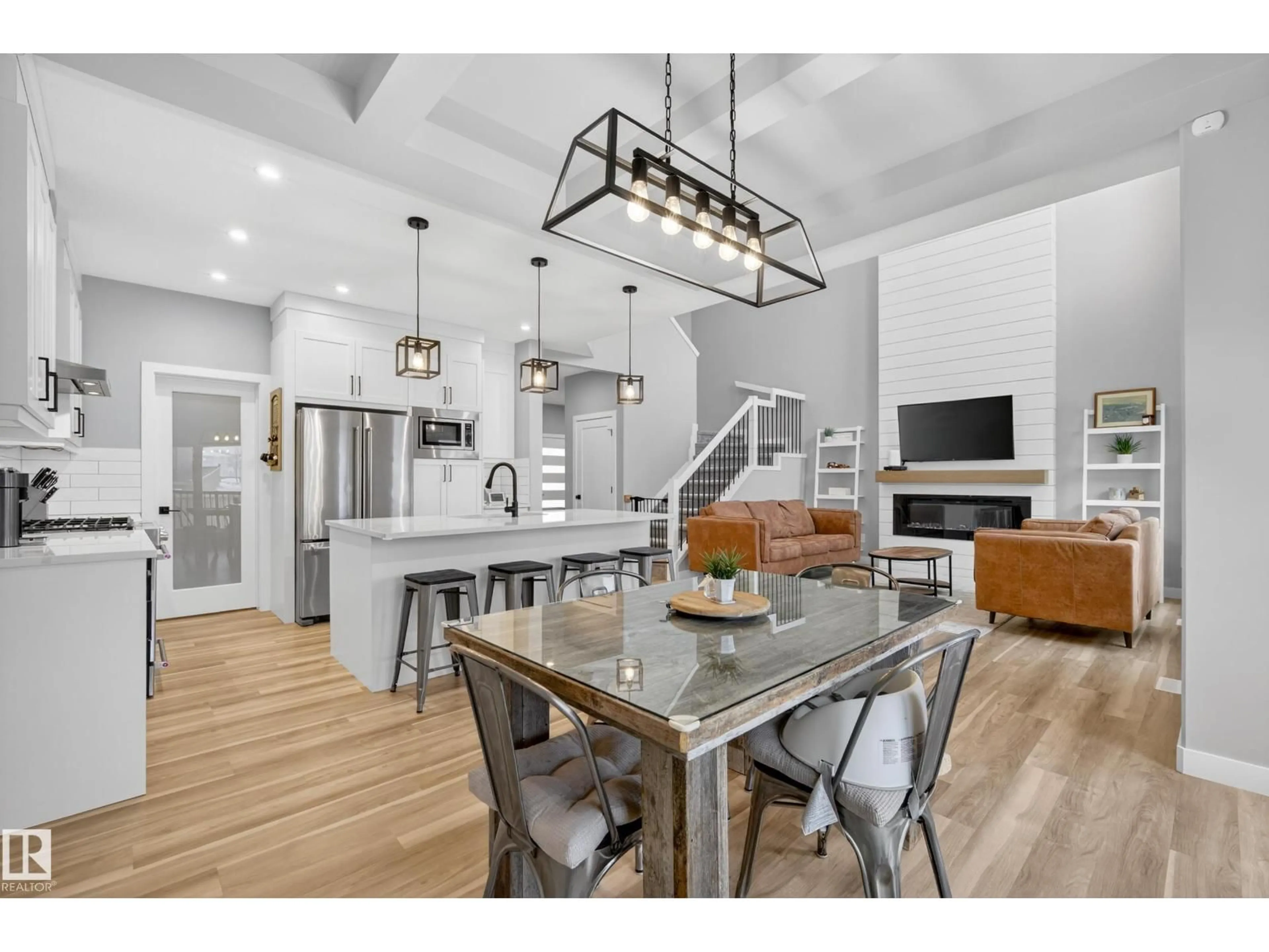 Open concept kitchen, unknown for 1272 PEREGRINE TC, Edmonton Alberta T5S0M4