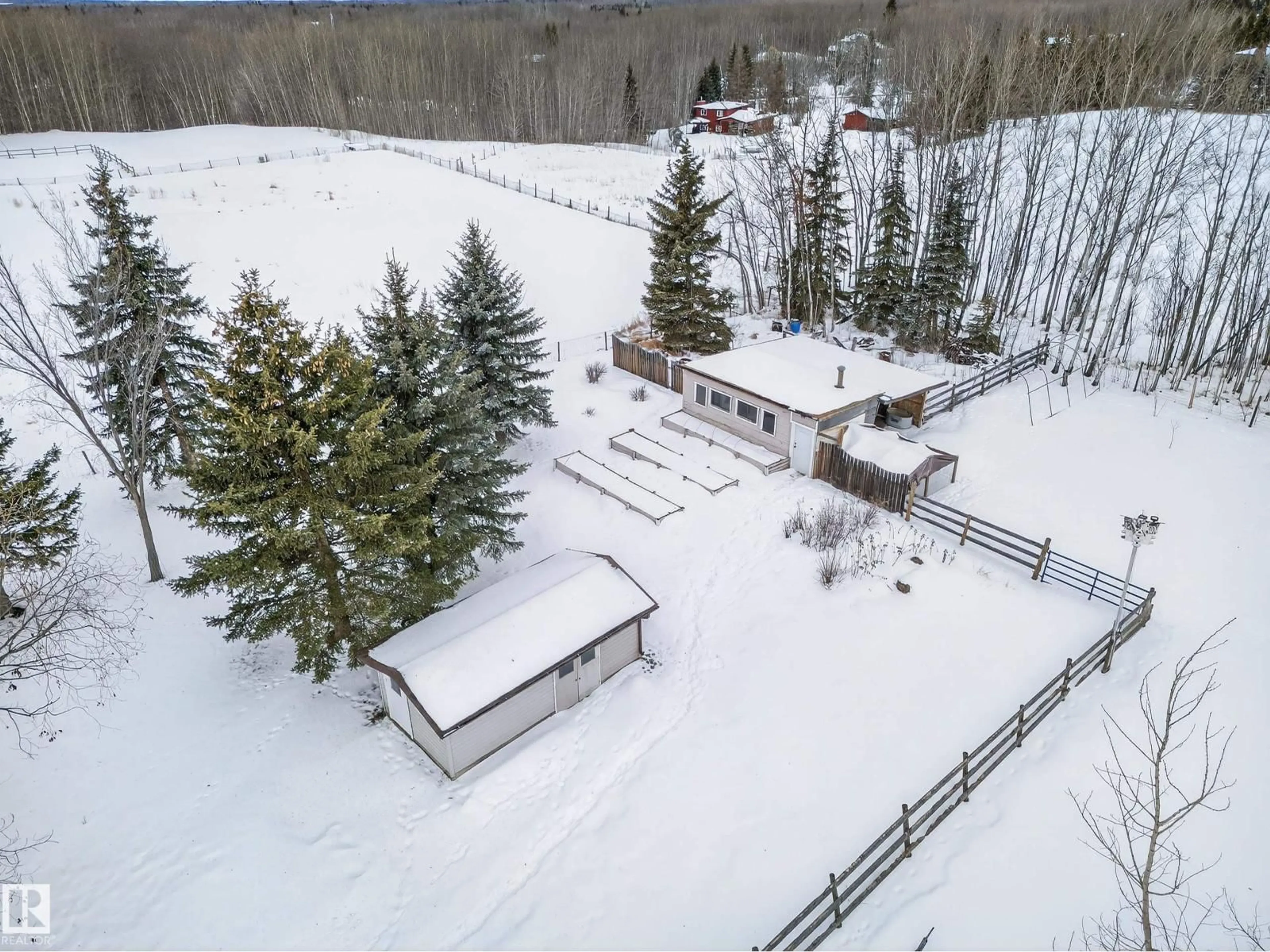 A pic from outside/outdoor area/front of a property/back of a property/a pic from drone, unknown for #2 - 52510 RGE ROAD 213, Rural Strathcona County Alberta T8G2E6