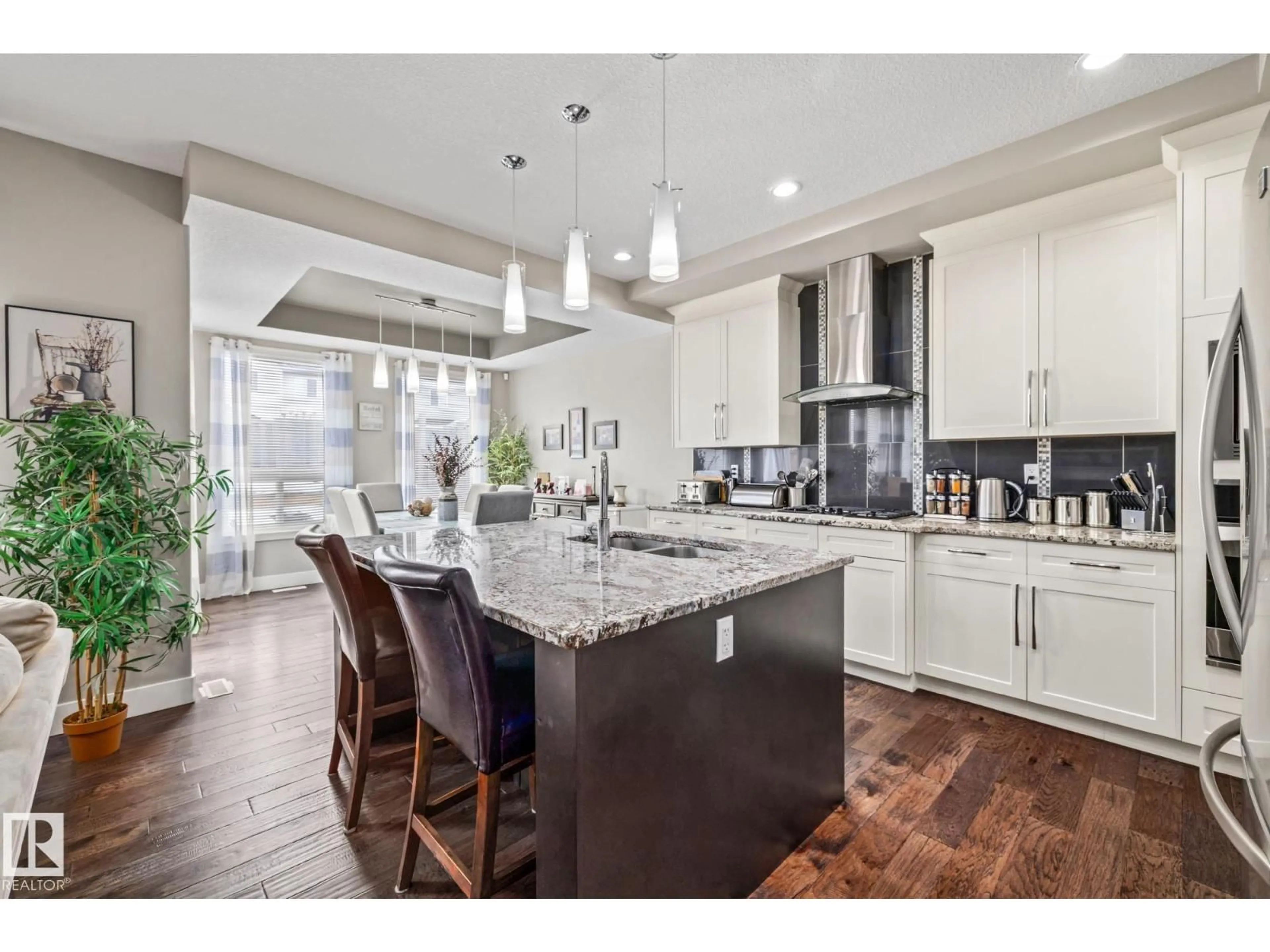 Open concept kitchen, ceramic/tile floor for 69 CYPRESS LI, Fort Saskatchewan Alberta T8L0H3