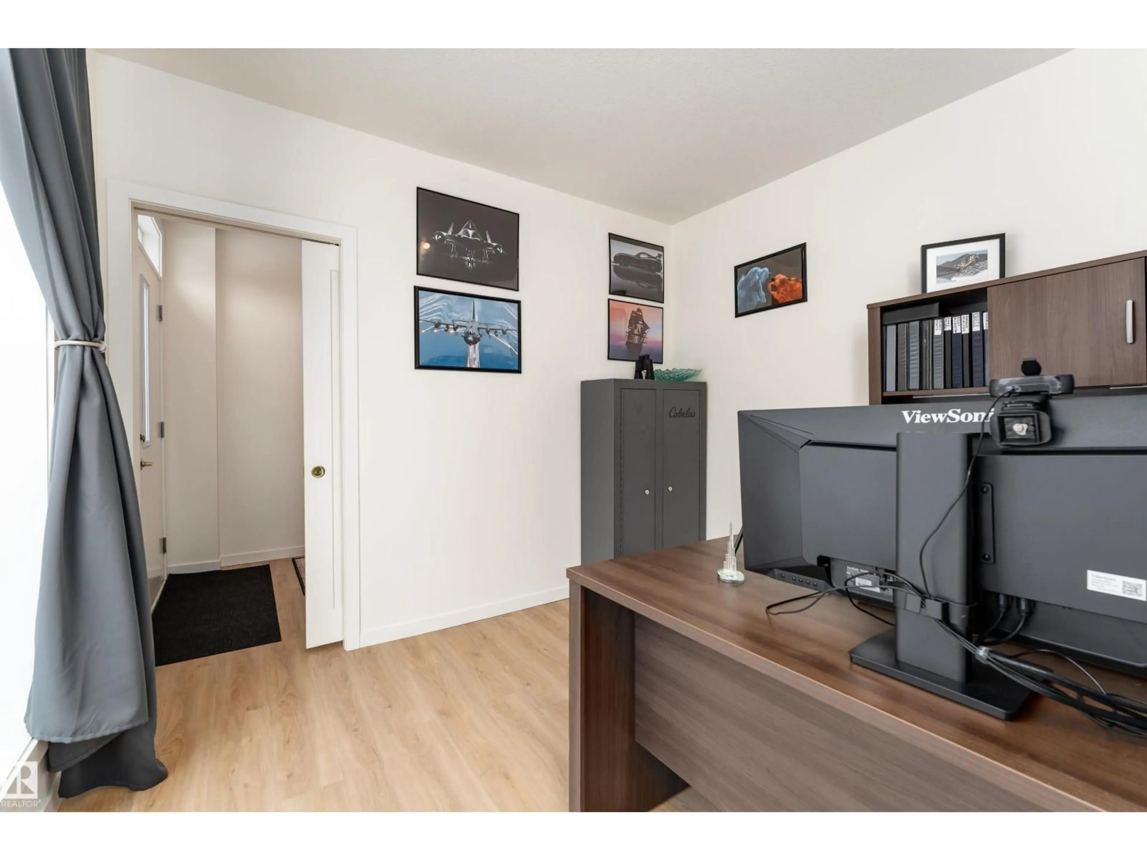 Unknown for SW - 427 39 ST, Edmonton Alberta T6X2X9