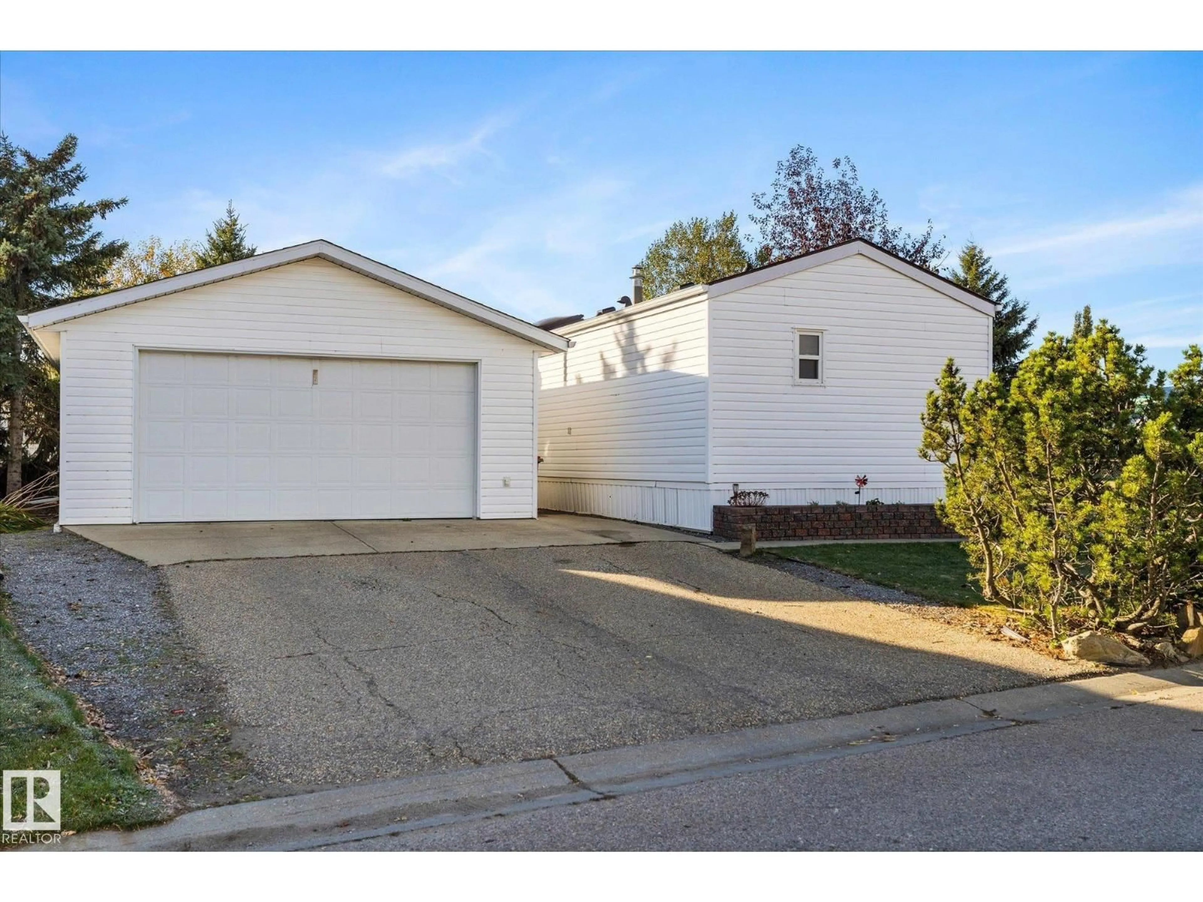 Unknown for 89 3400 48, Stony Plain Alberta T7Z1C1