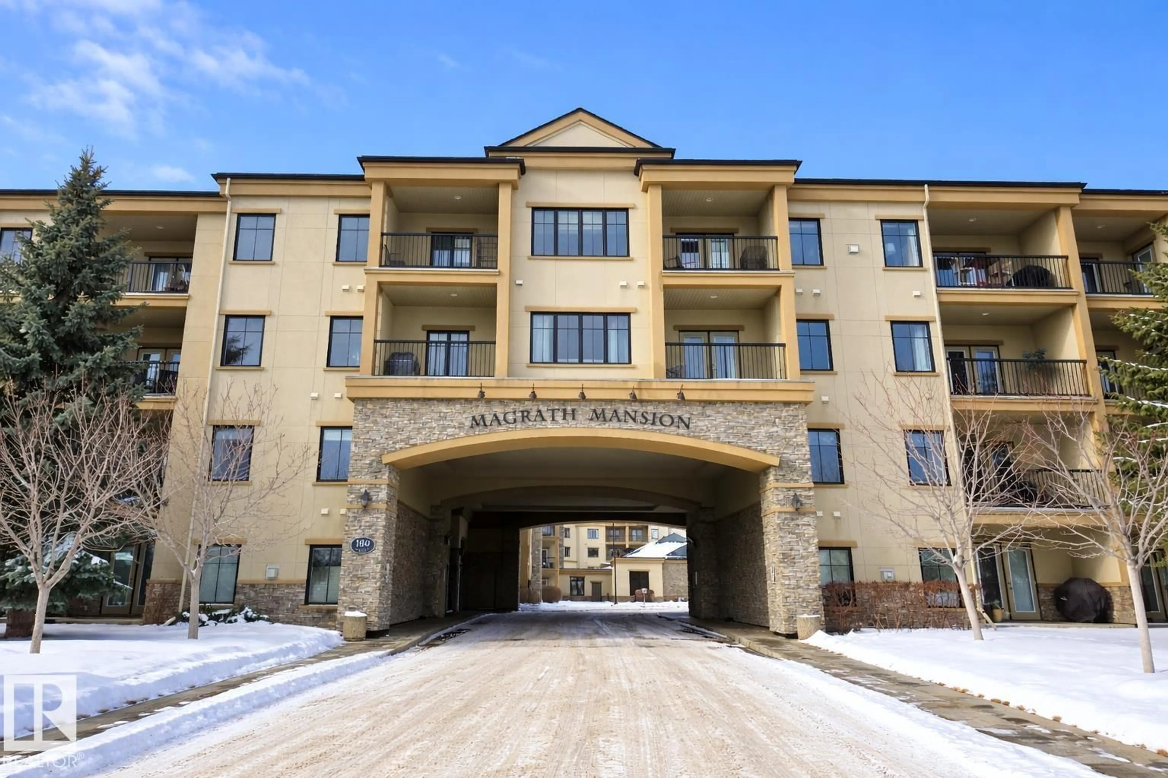 Indoor foyer for 160 - 117 MAGRATH RD, Edmonton Alberta T6R3T7