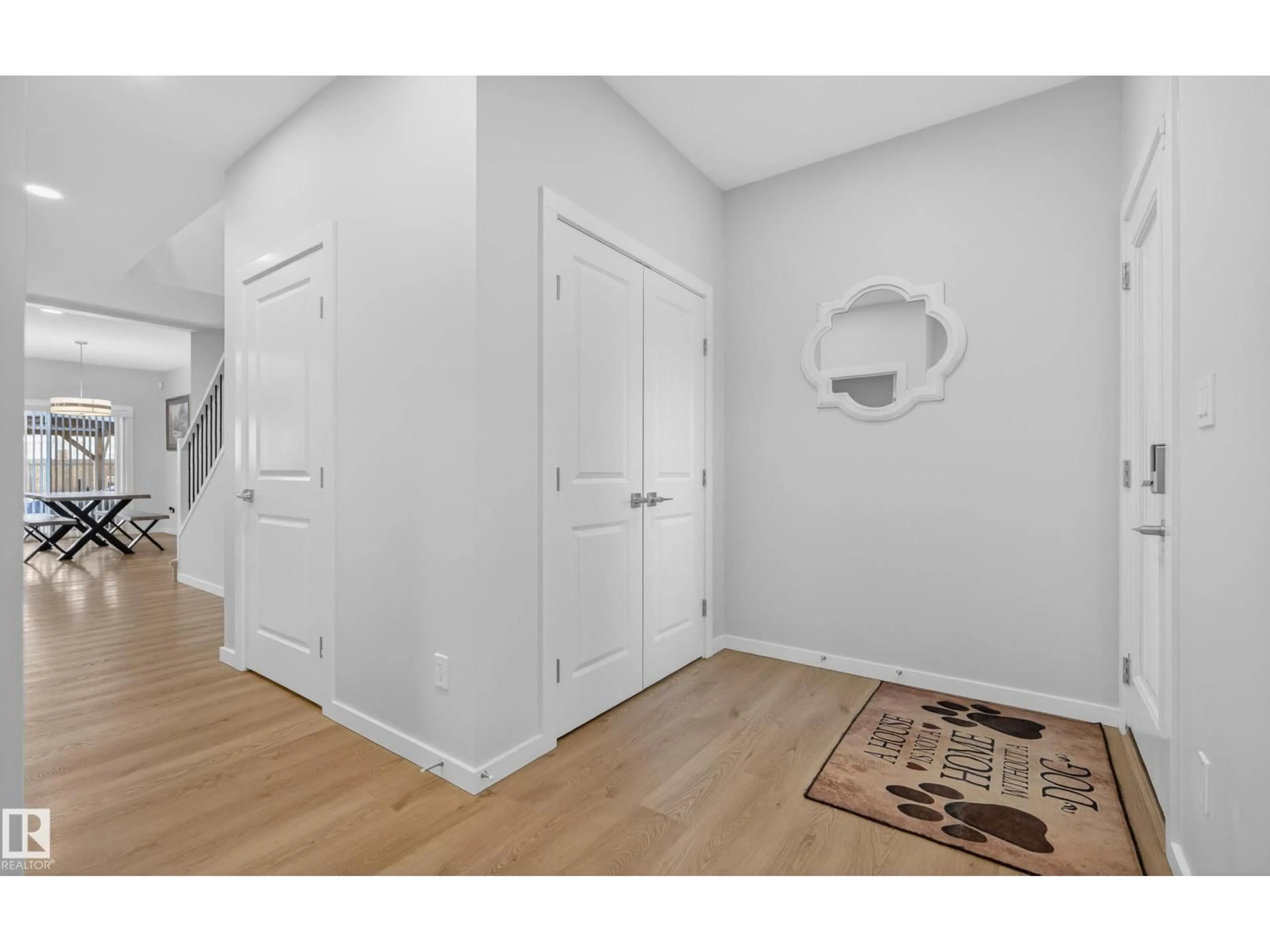 Indoor entryway for 167 CATRIA PT, Sherwood Park Alberta T8H3B2