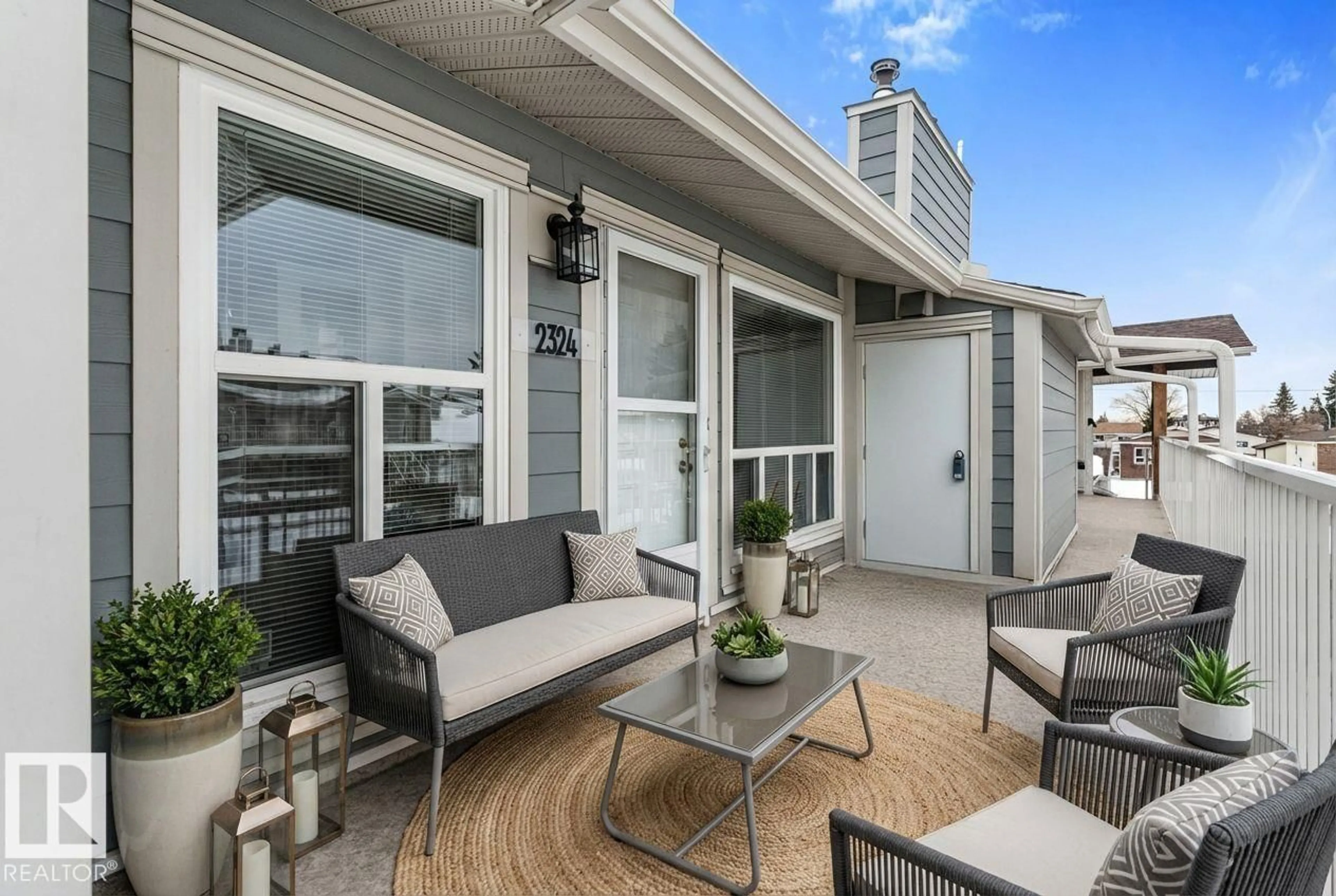 Patio, unknown for 2324 151 AV, Edmonton Alberta T5Y2L1