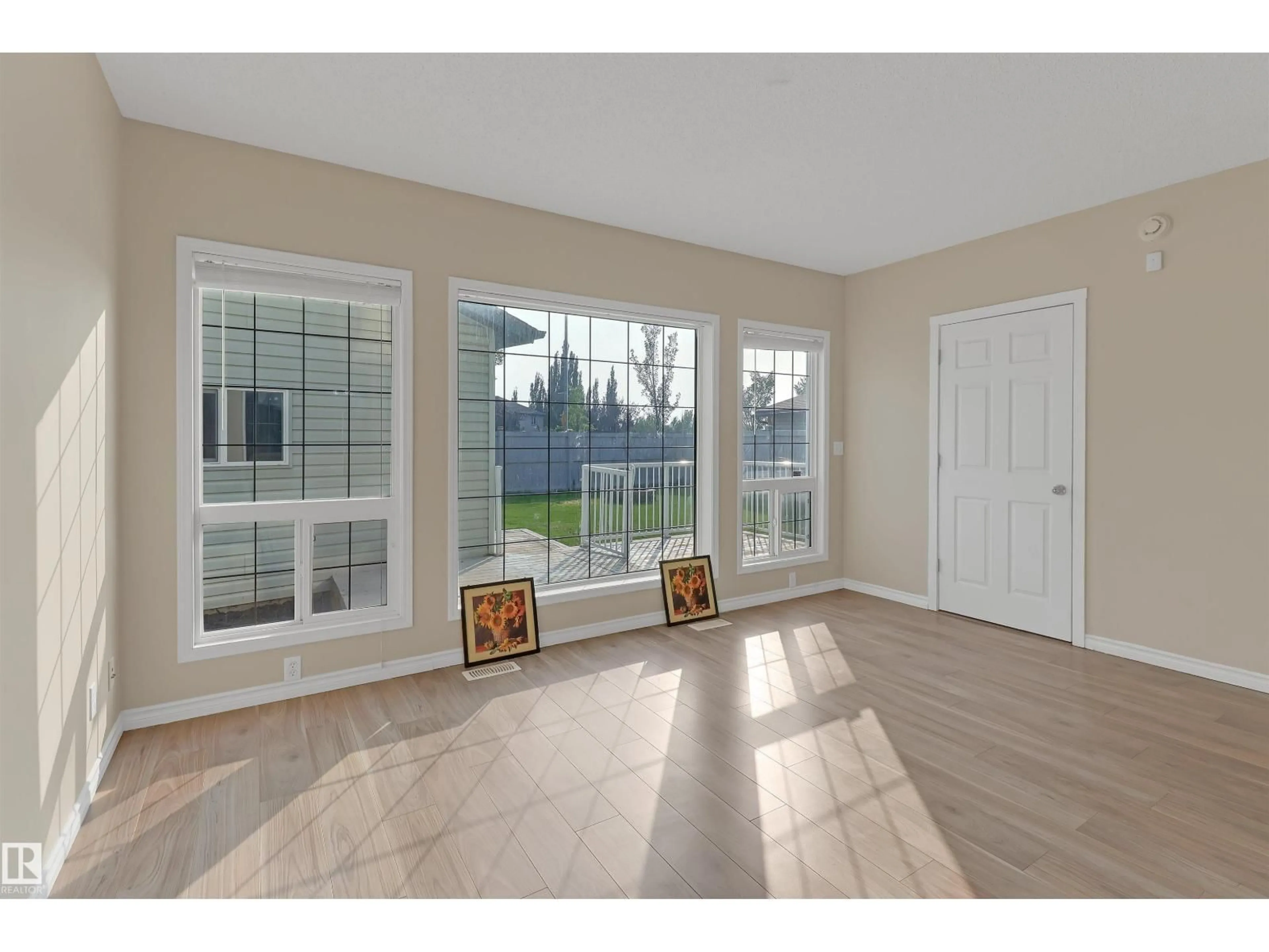 Unknown for 460 GIBB WD, Edmonton Alberta T5T6W7