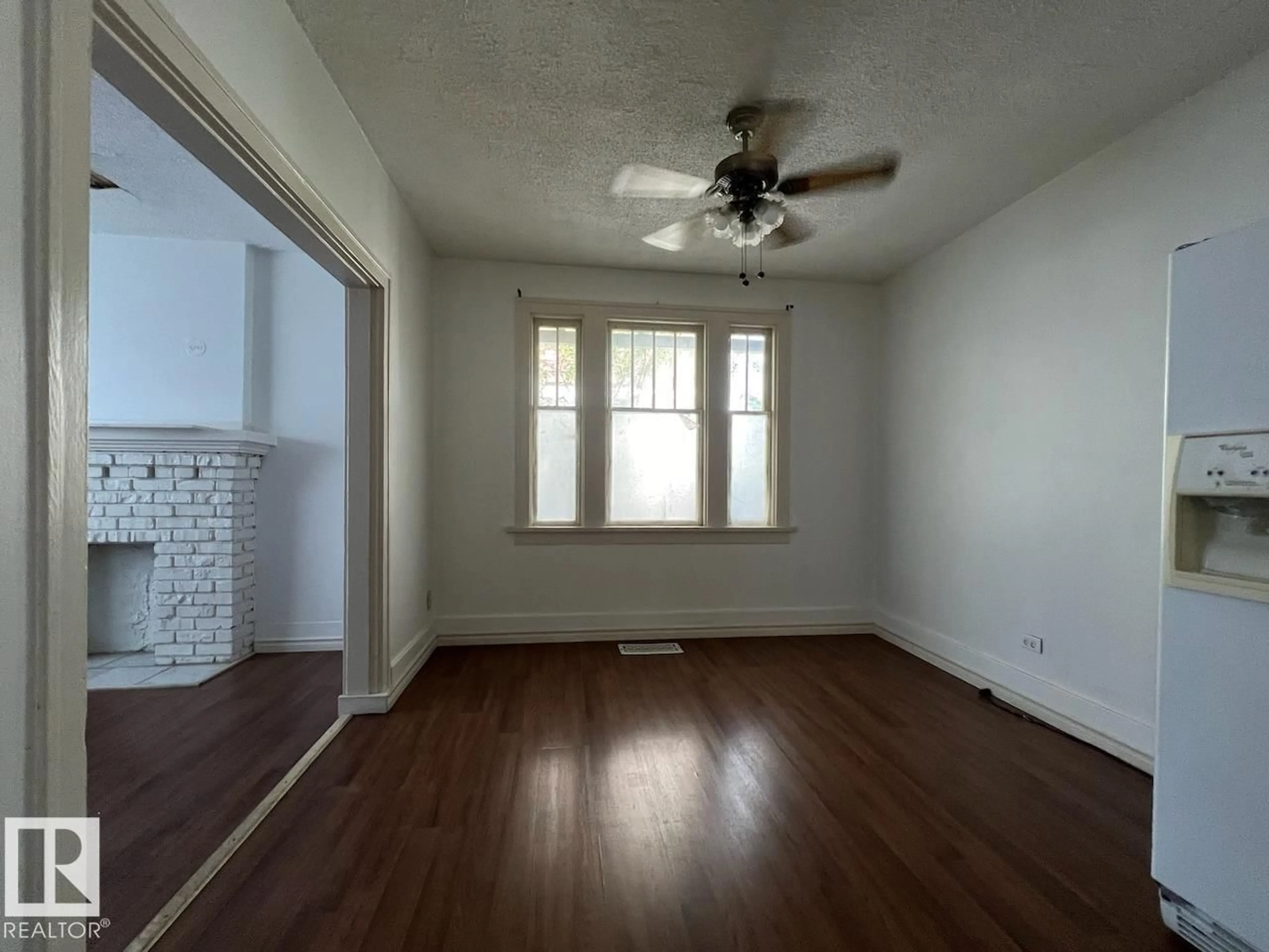 A pic of a room for NW - 11243 86 ST, Edmonton Alberta T5B3H7