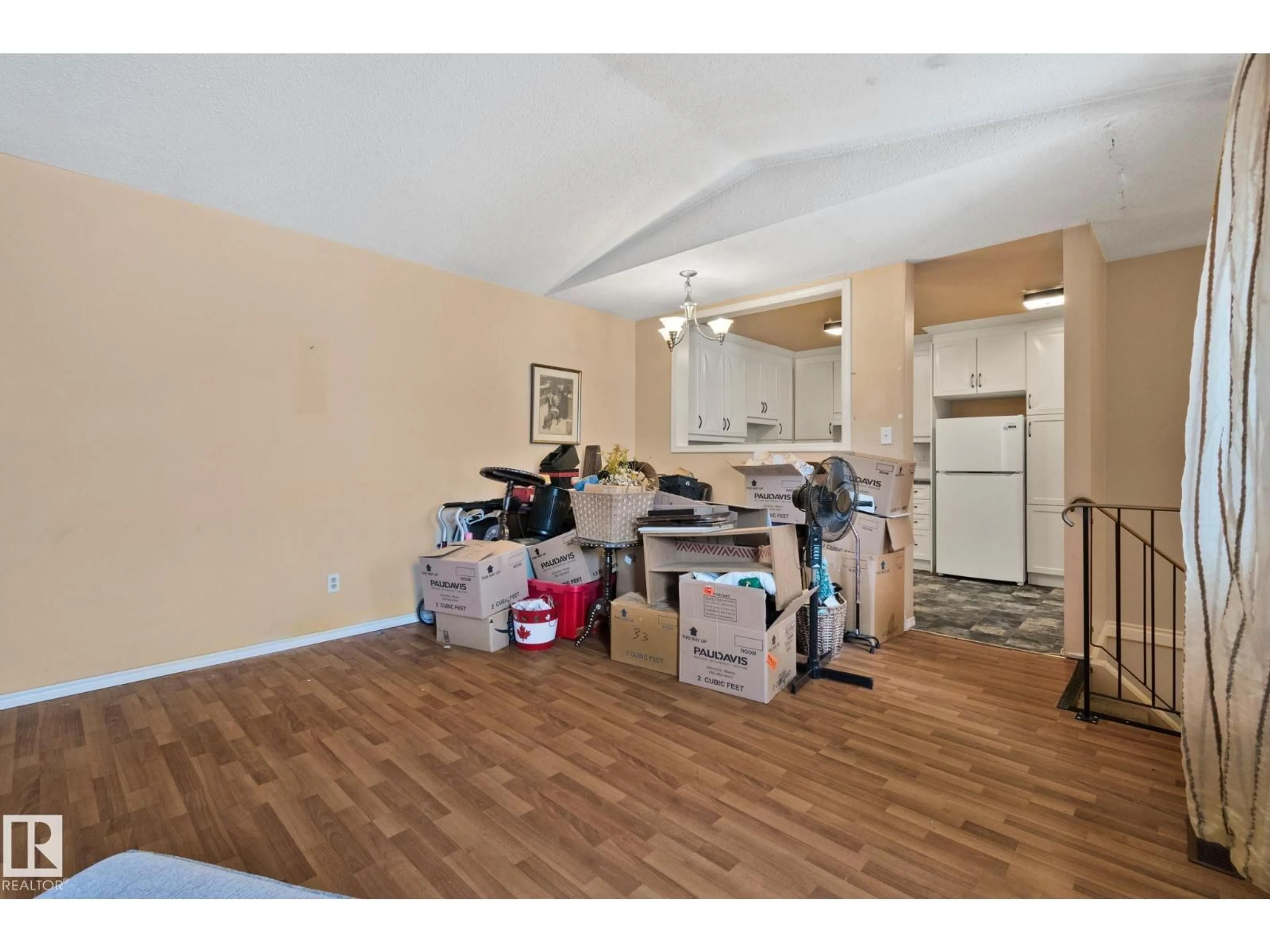 Unknown for NW - 313 WILLOW CO, Edmonton Alberta T5T2K7