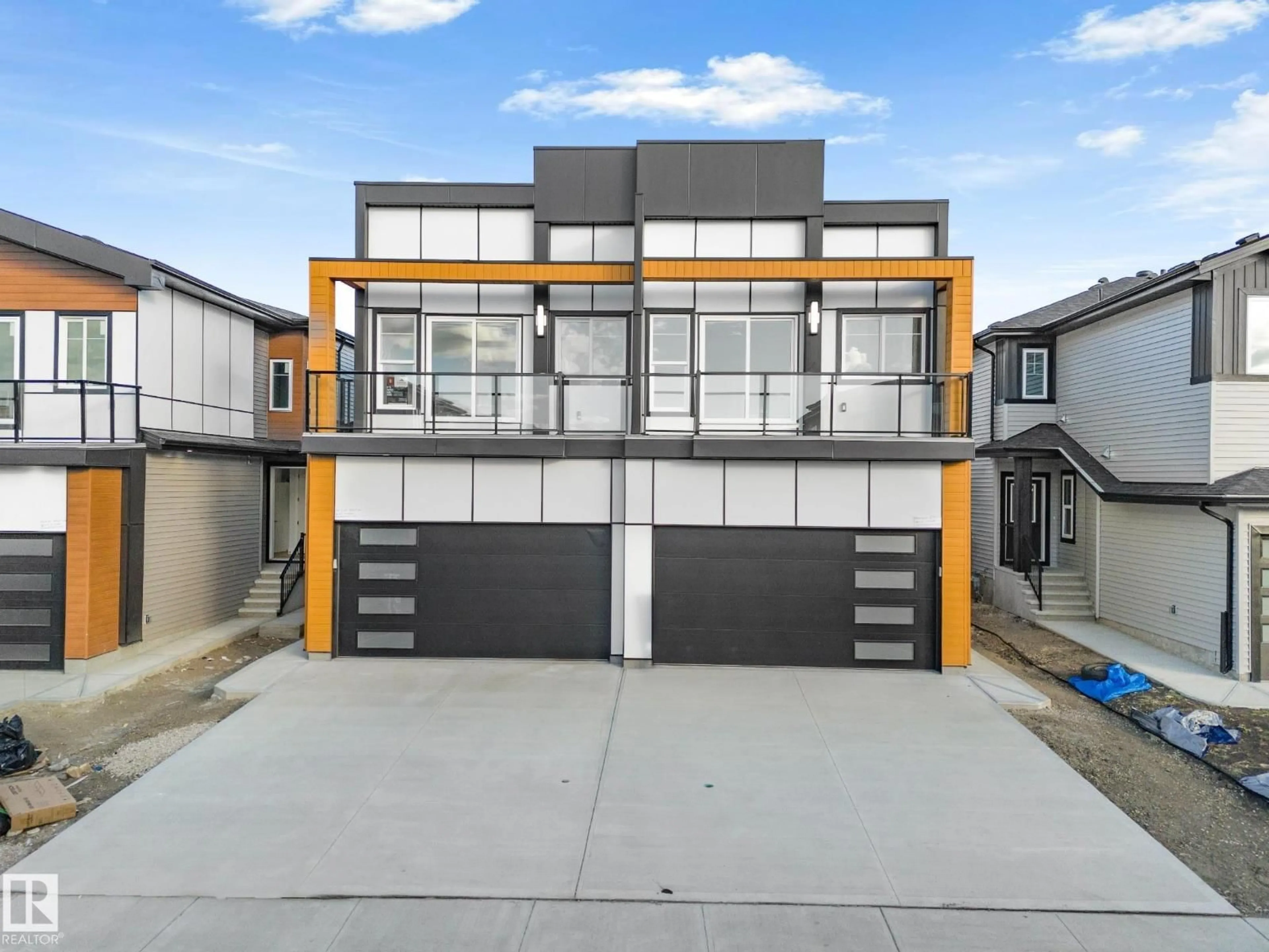 Unknown for NW - 15415 20 ST, Edmonton Alberta T5Y4H8