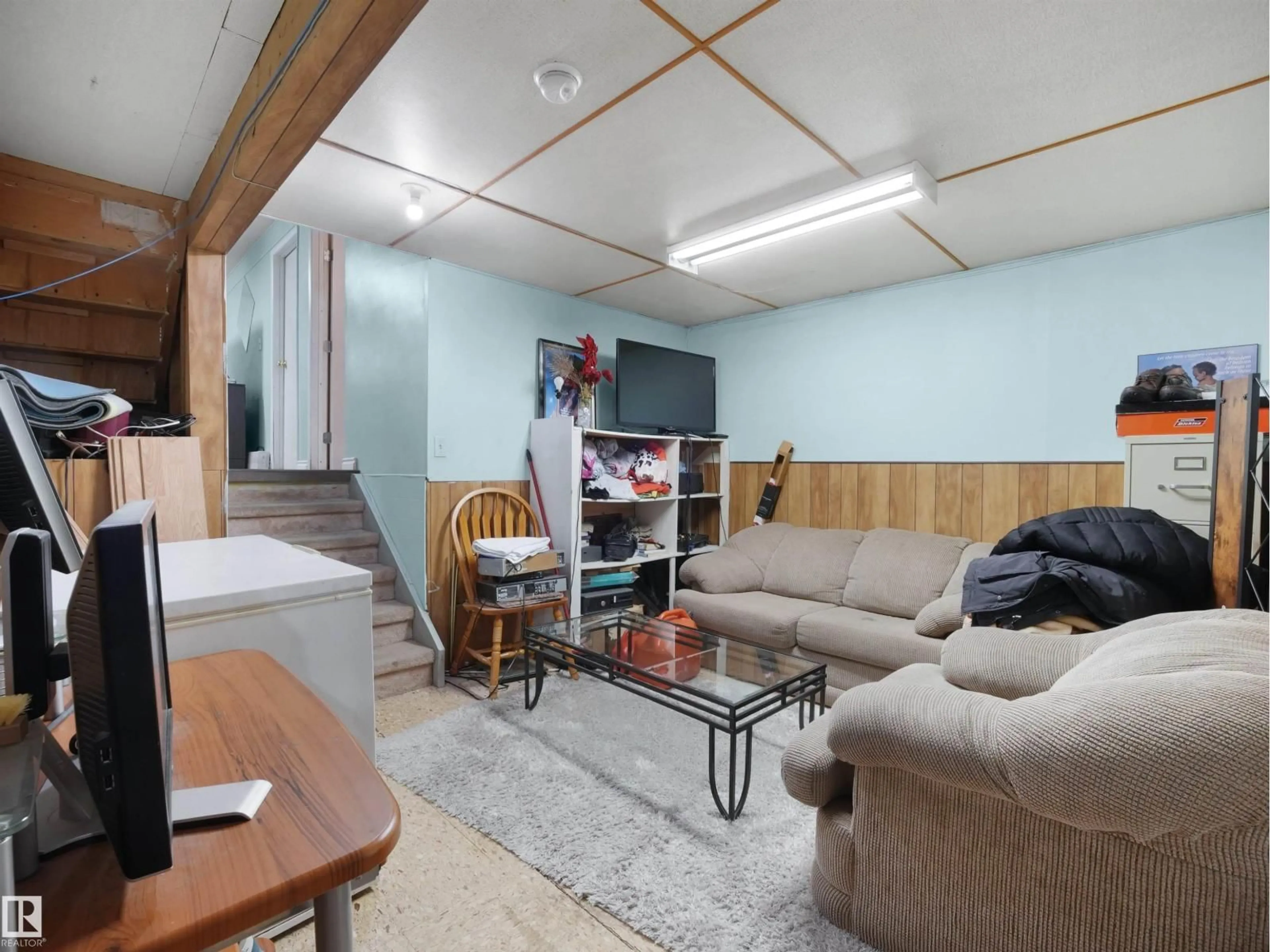 A pic of a room for 17122 96 ST NW, Edmonton Alberta T5Z1Z7