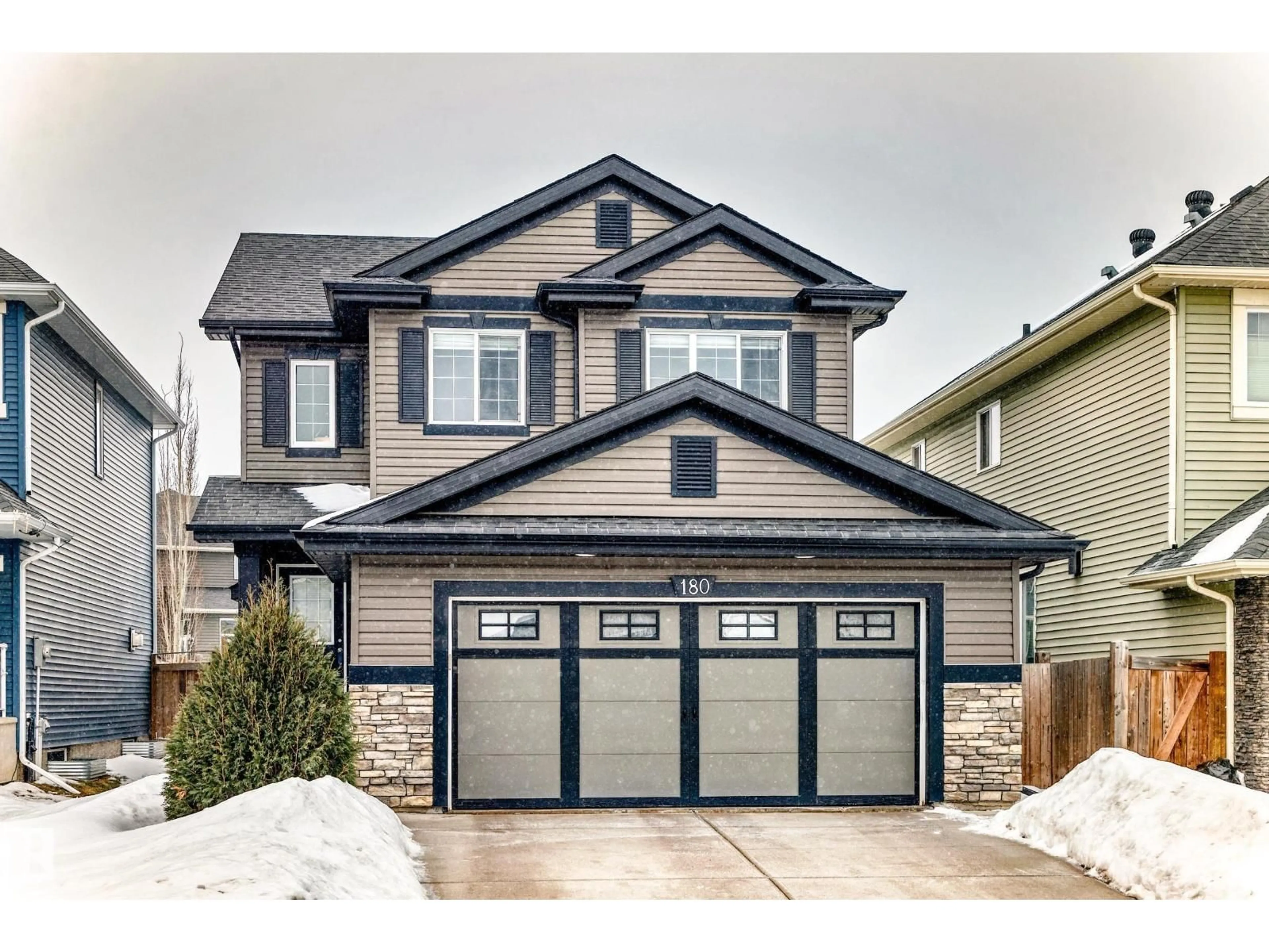 Home with vinyl exterior material, street for 180 ASHMORE WY, Sherwood Park Alberta T8H0W2