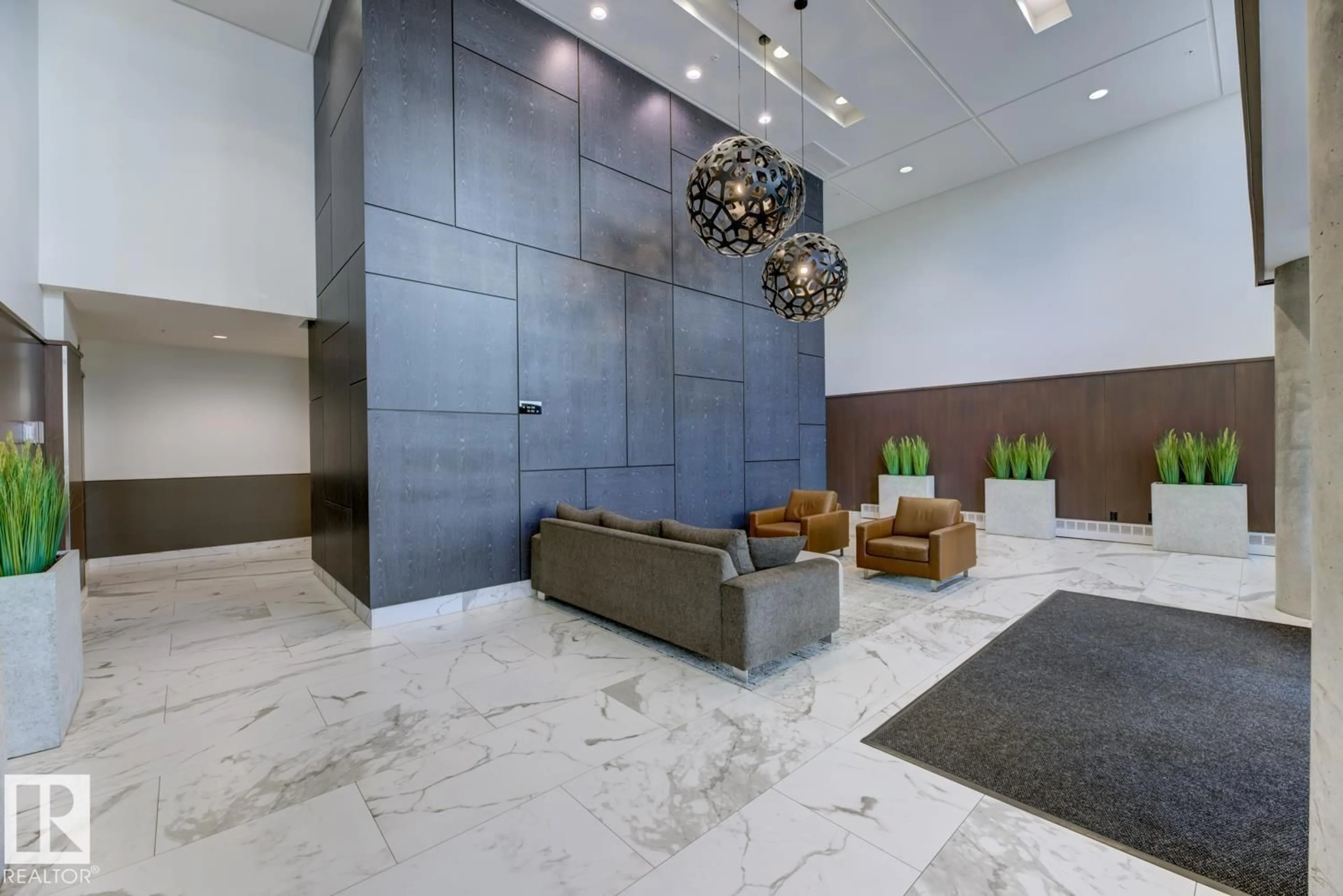 Lobby for 405 - 2510 109 ST NW, Edmonton Alberta T6J2X1