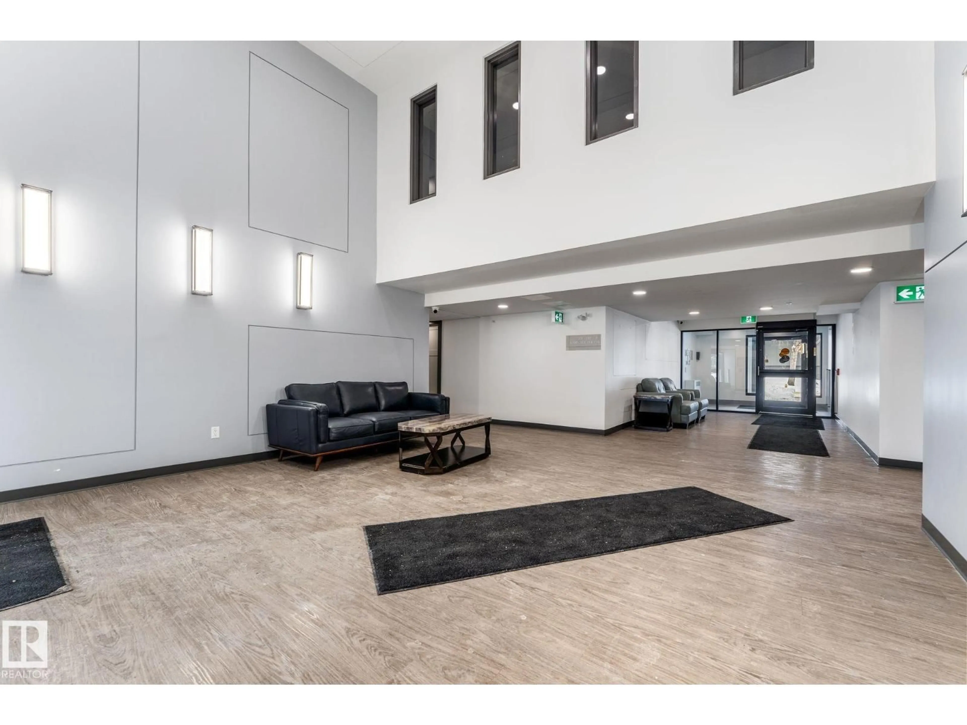 Unknown for #302 - 9504 182 ST, Edmonton Alberta T5T3A7