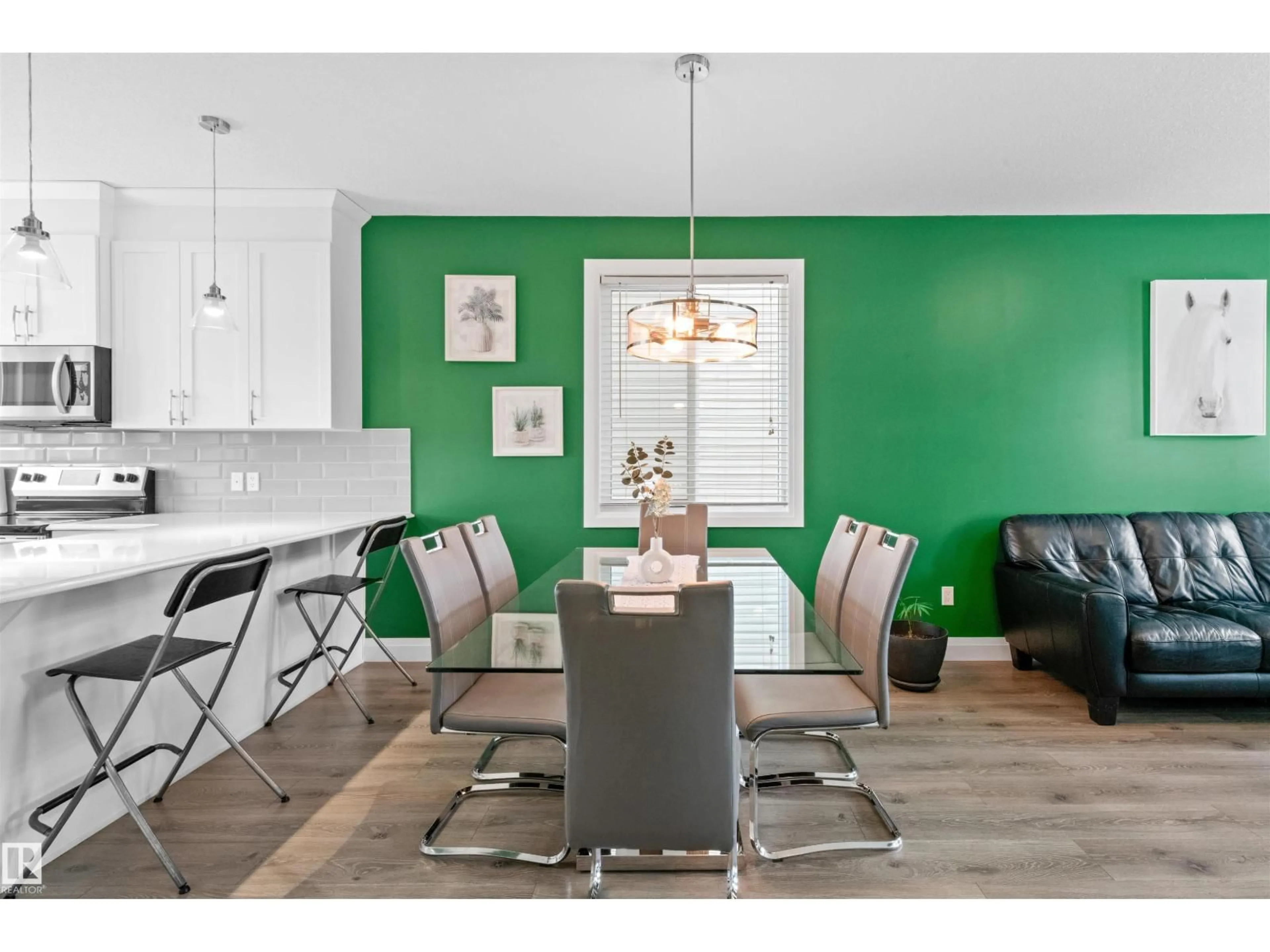 Dining room, wood/laminate floor for 389 CHARLESWORTH DR, Edmonton Alberta T6X2G5