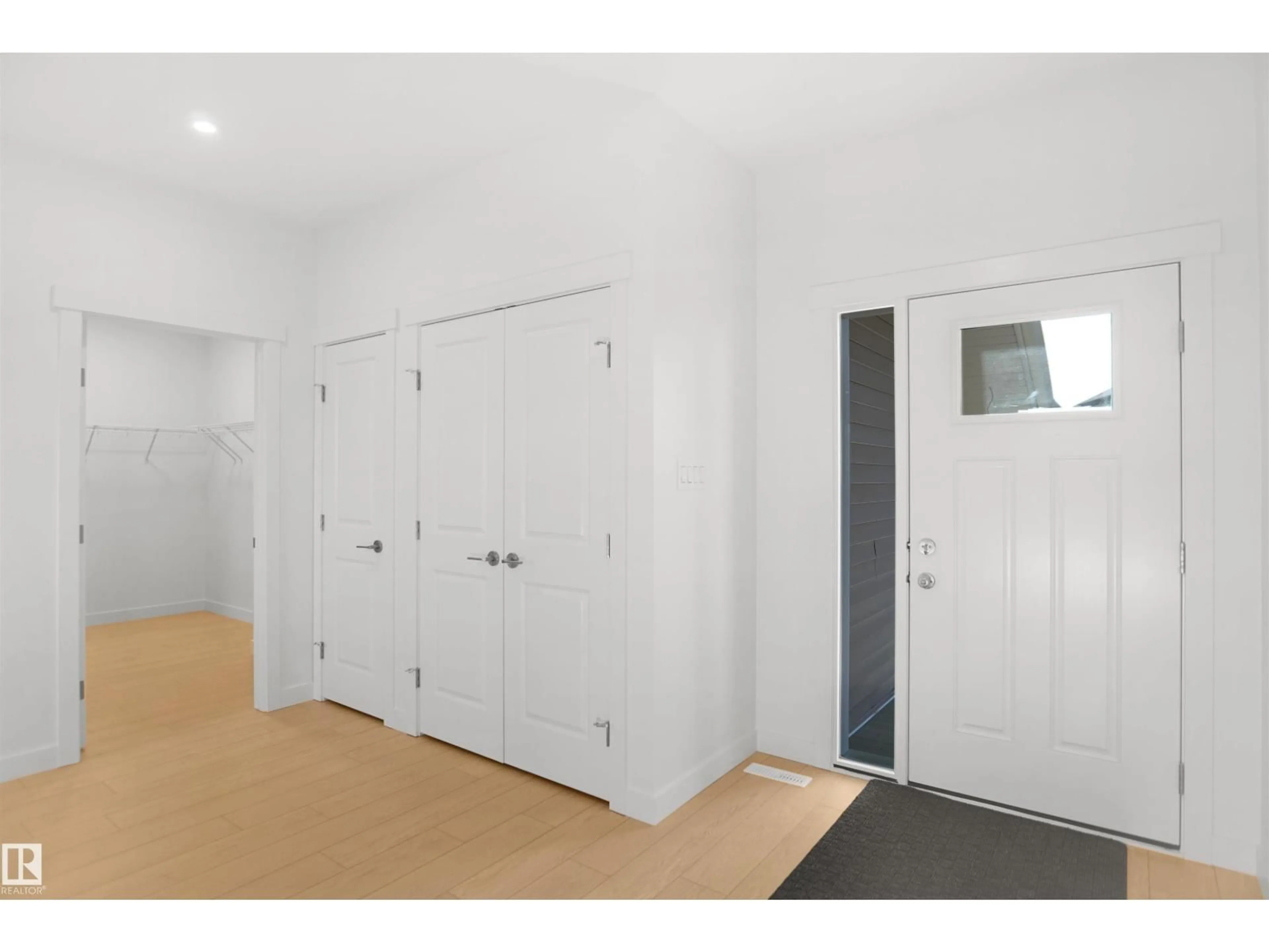 Unknown for 20608 27 AV, Edmonton Alberta T6M1P2