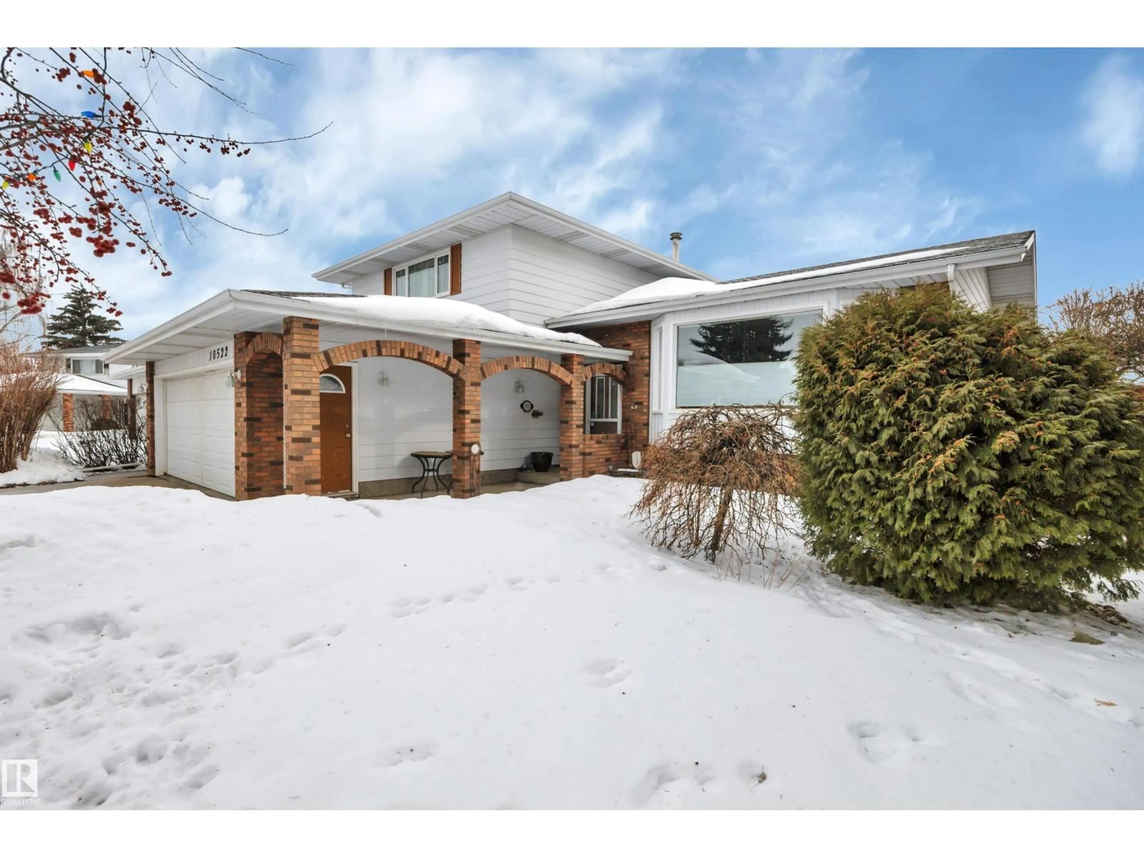 Unknown for NW - 10522 30 AV, Edmonton Alberta T6J2Y2