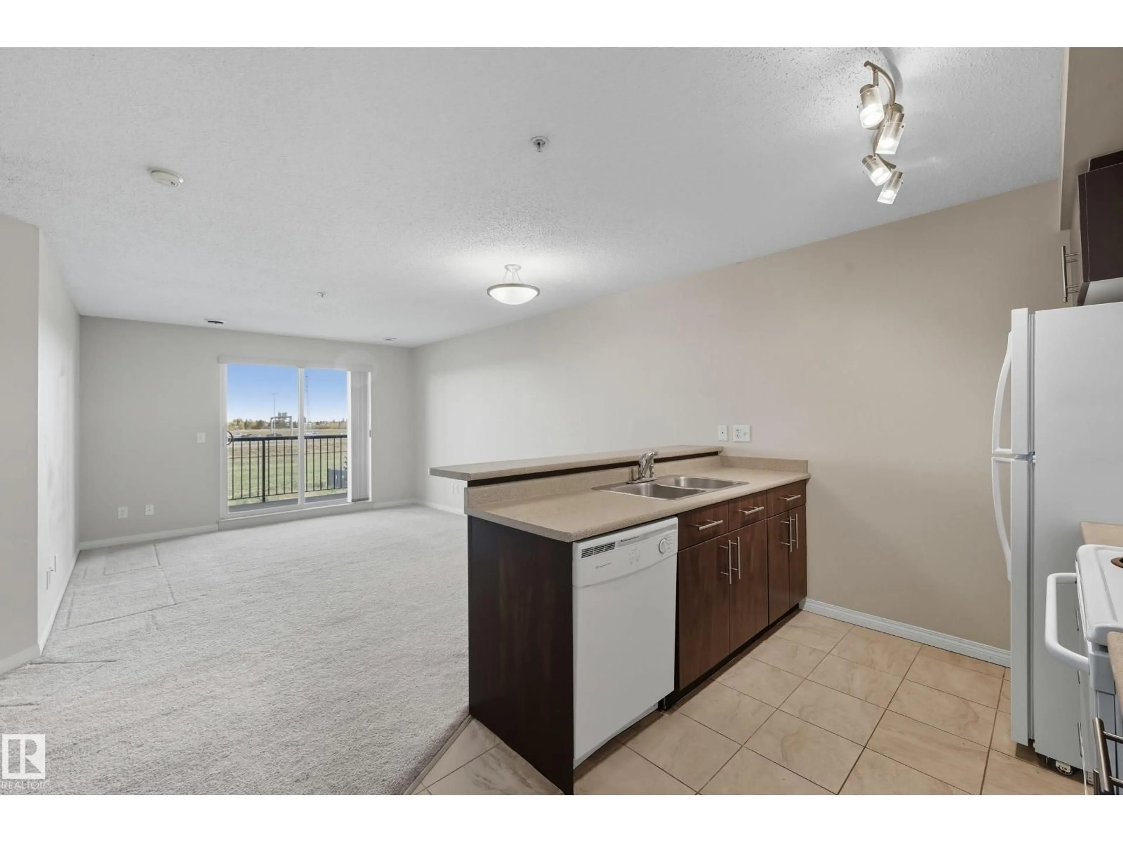 Standard kitchen, unknown for 6925 - 313 199 ST, Edmonton Alberta T5T3X8