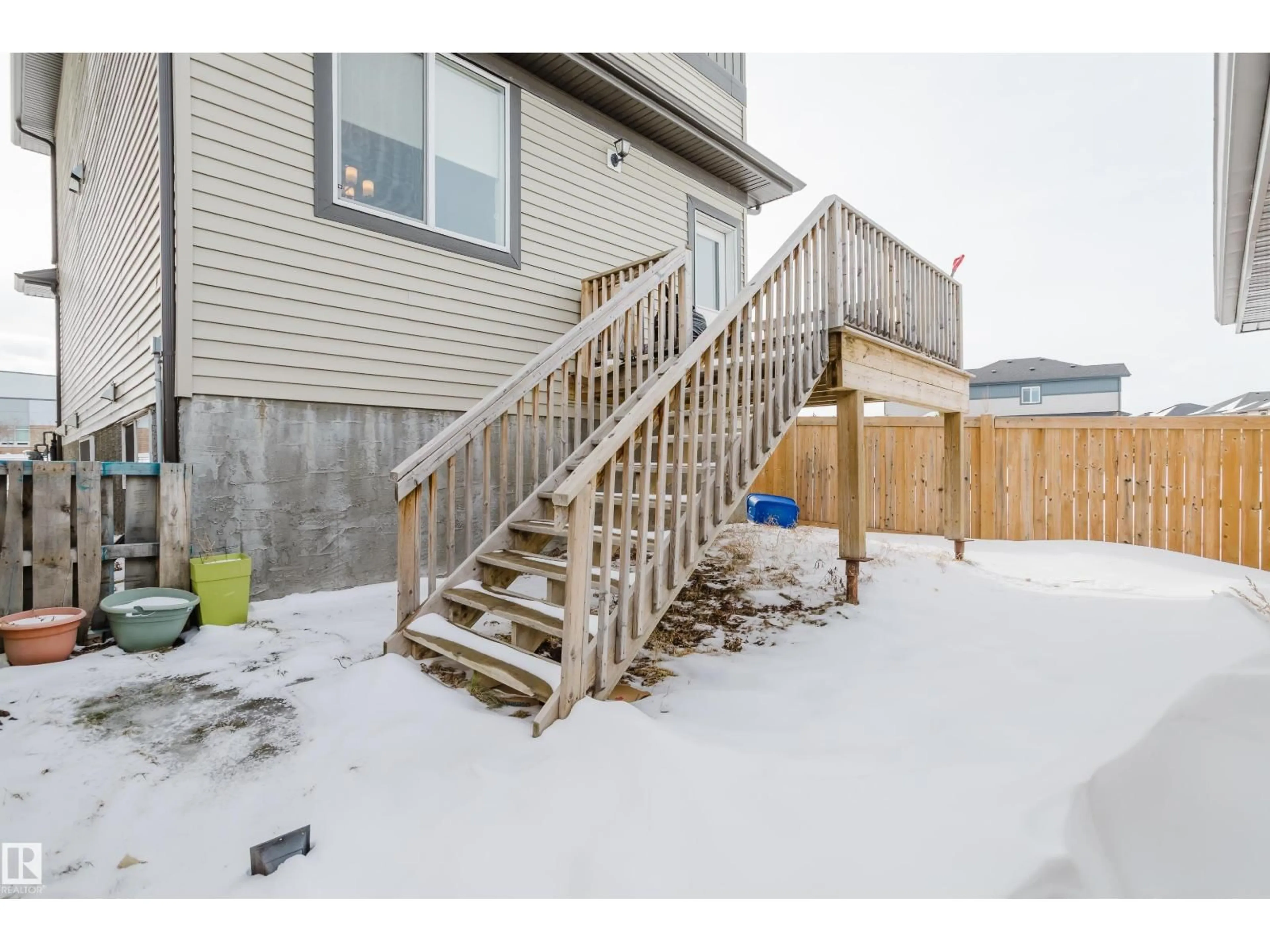 Stairs for 326 HAVEN DR, Leduc Alberta T9E1J2
