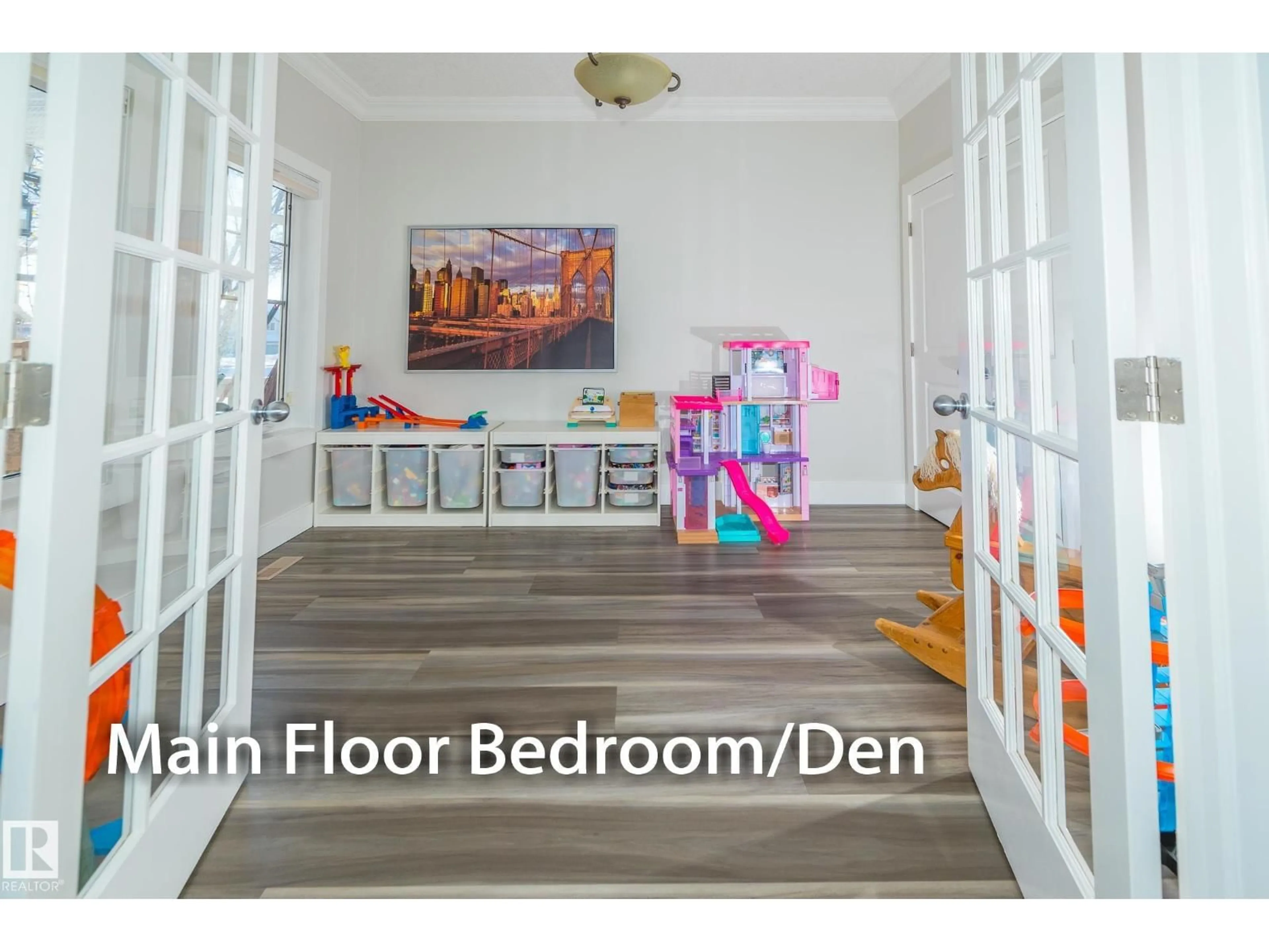 A pic of a room for 6152 STINSON WY, Edmonton Alberta T6R0K3