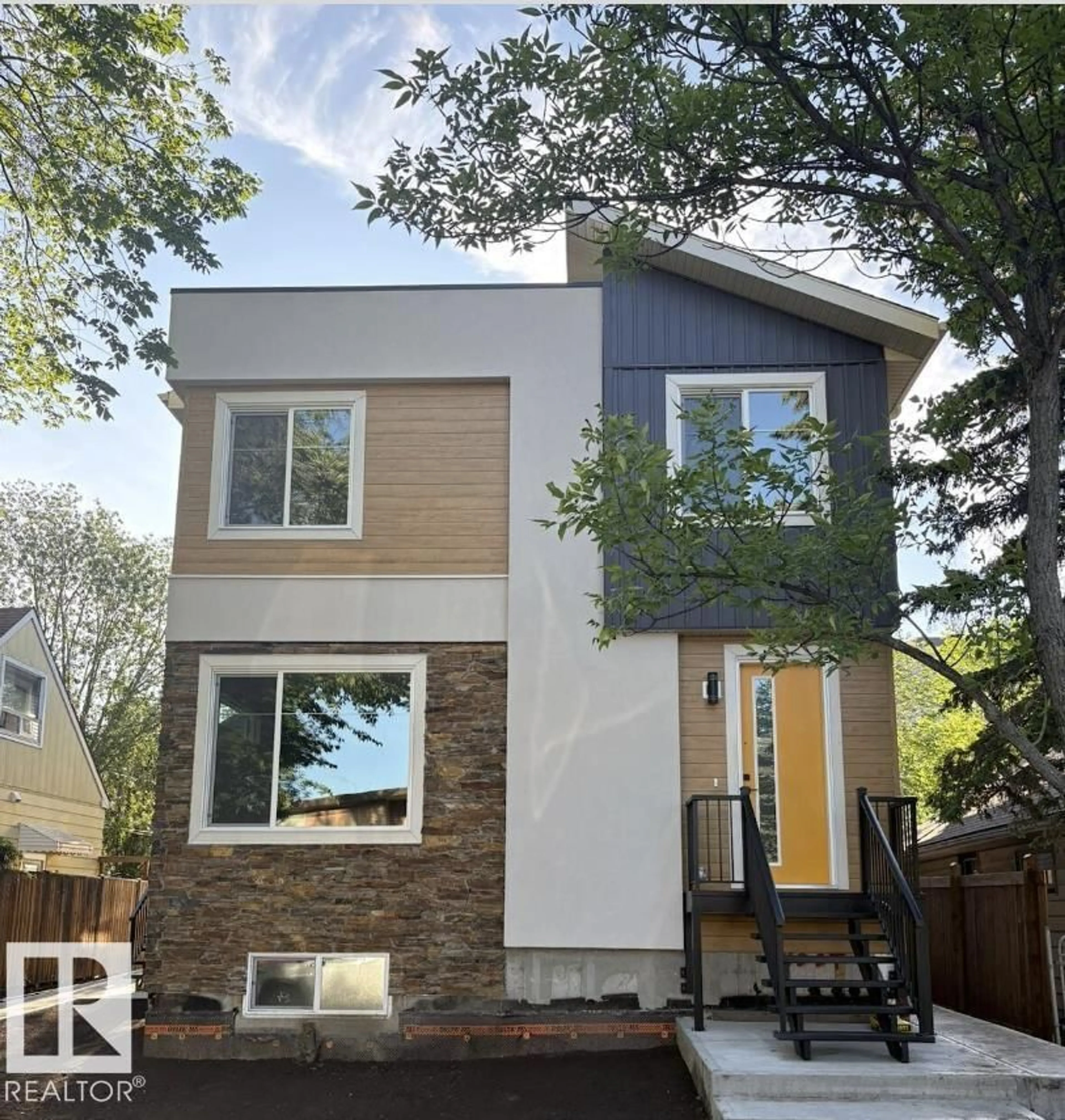 Home with brick exterior material, street for 19/21 - 10617 83 ST, Edmonton Alberta T6A3P6