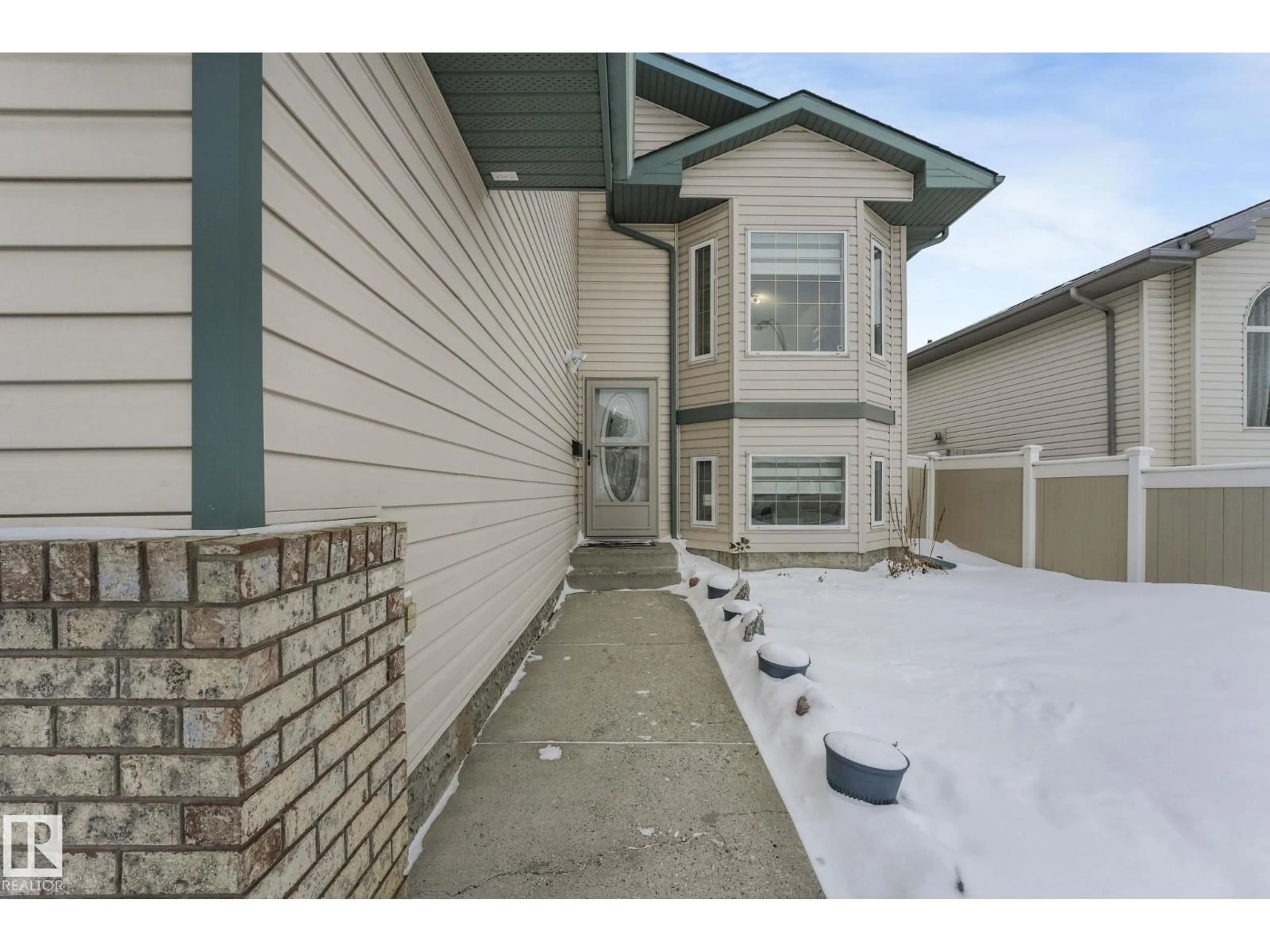 Unknown for 2919 151A AV, Edmonton Alberta T5Y2Y5