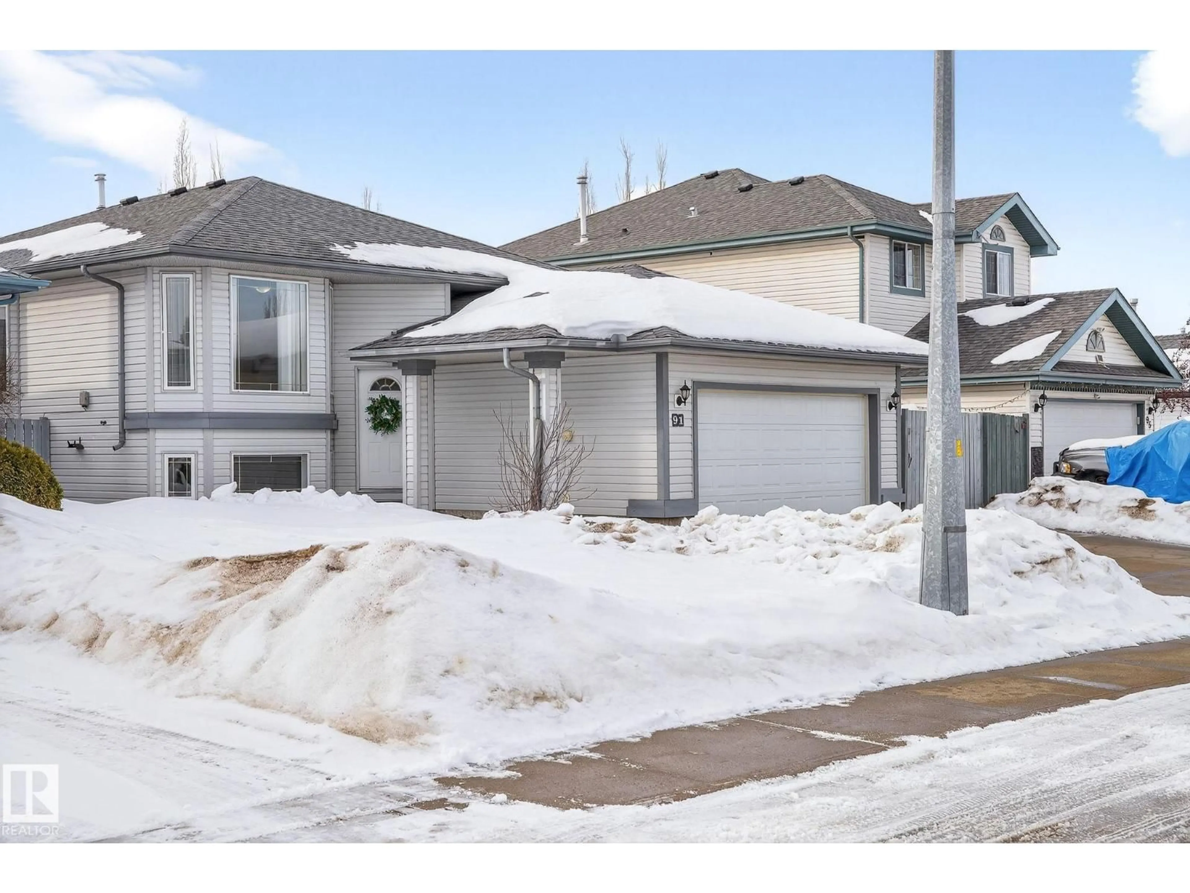 Unknown for 91 WESTMEWS, Fort Saskatchewan Alberta T8L3W7
