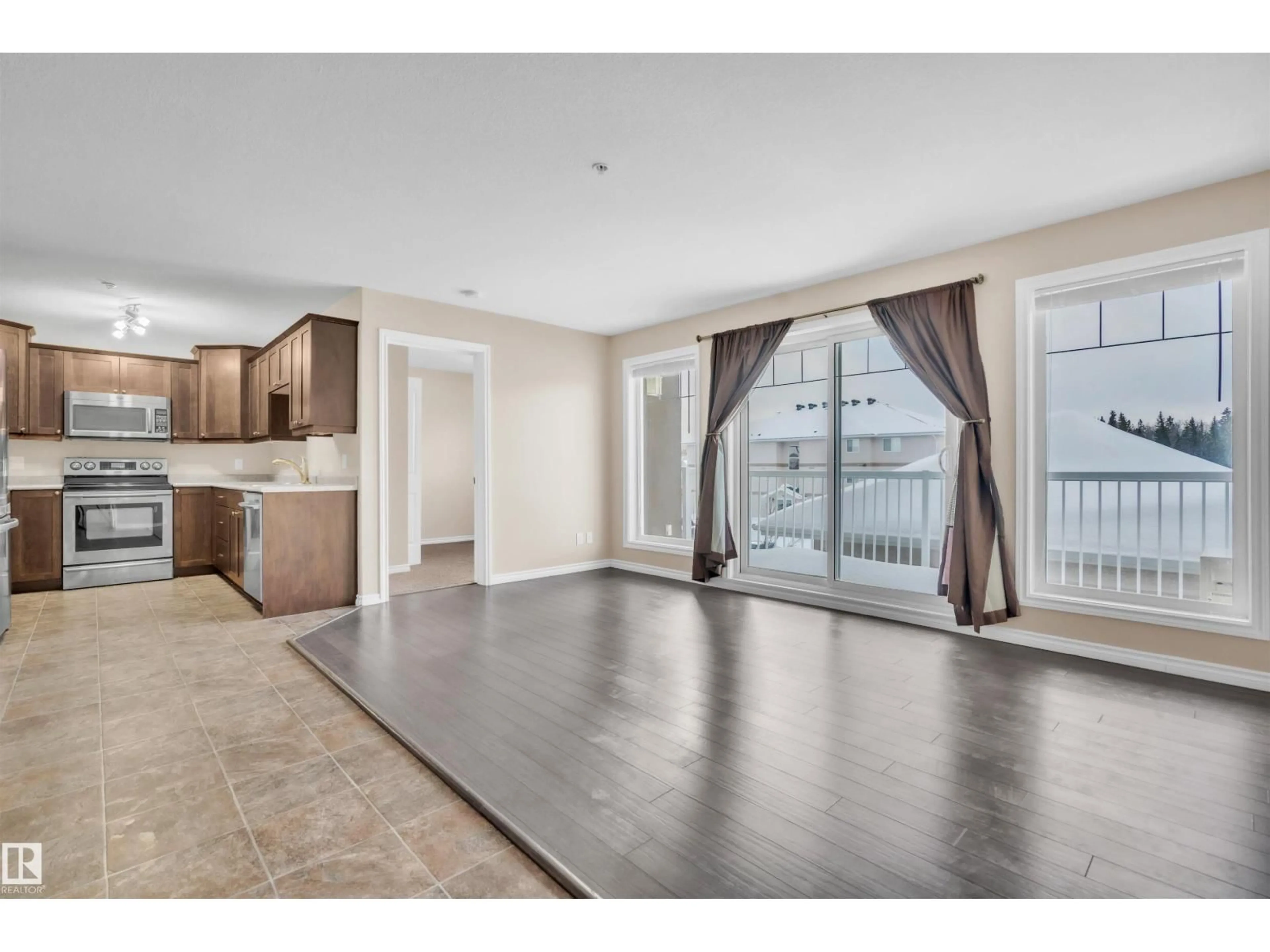 Unknown for 3204 901 16 ST, Cold Lake Alberta T9M2J1