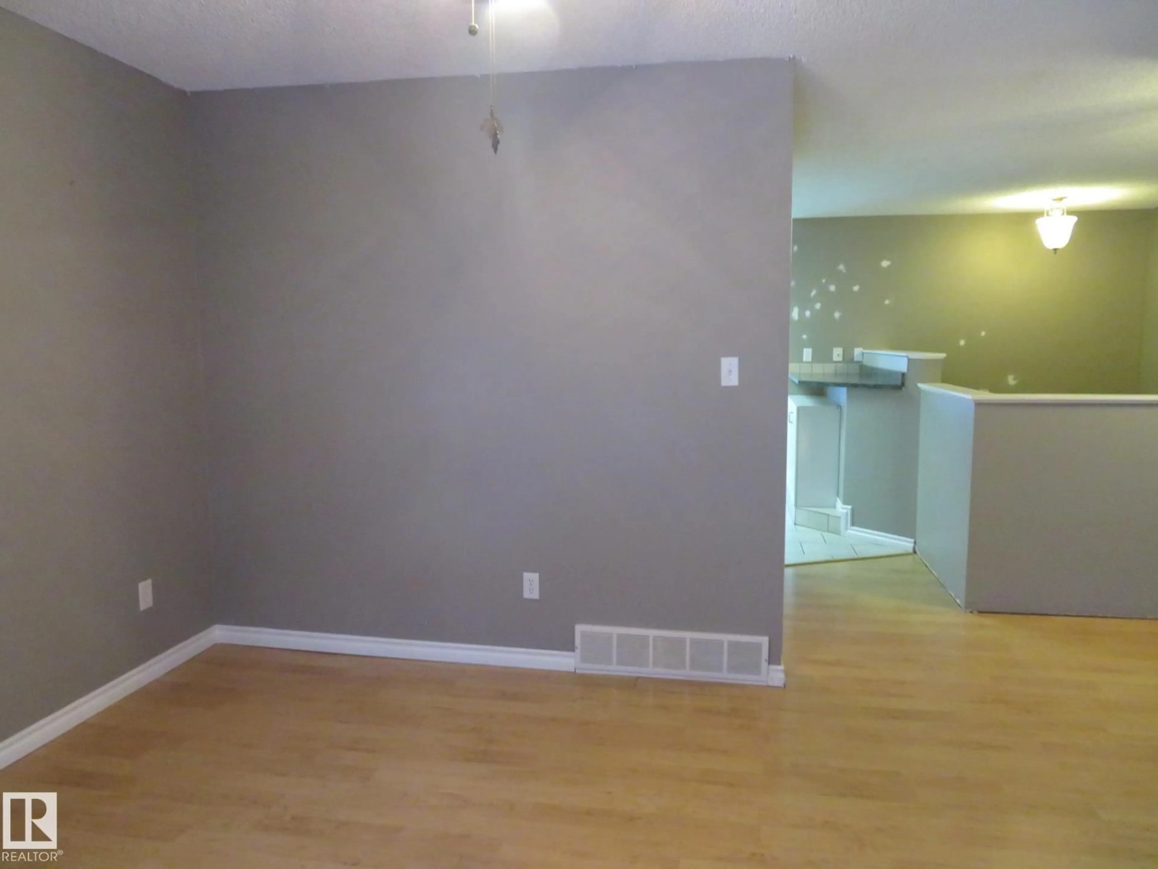 A pic of a room for 1855 MILL WOODS RD E, Edmonton Alberta T6L6K2