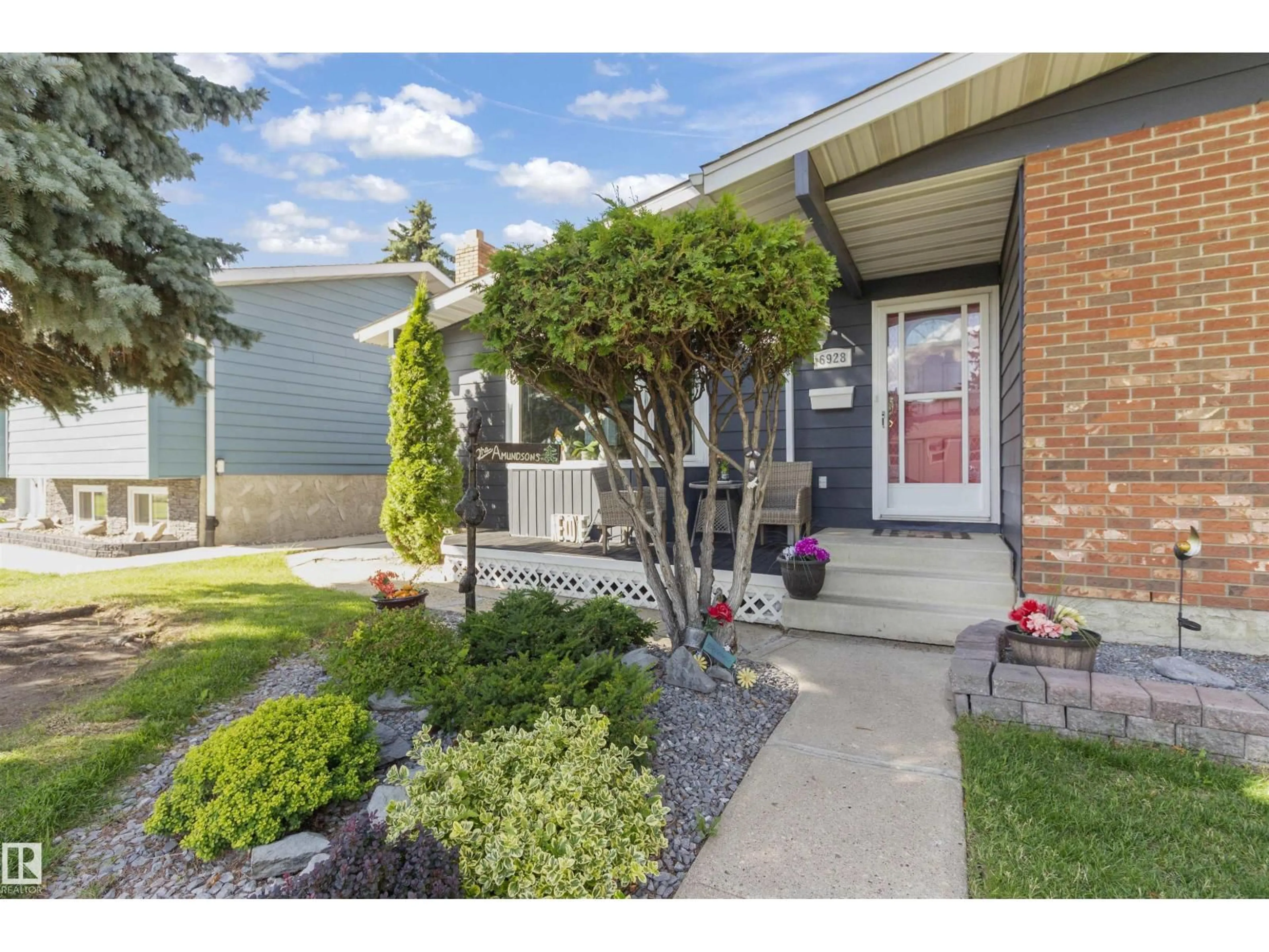 Unknown for 6928 13 AV, Edmonton Alberta T6K3P7