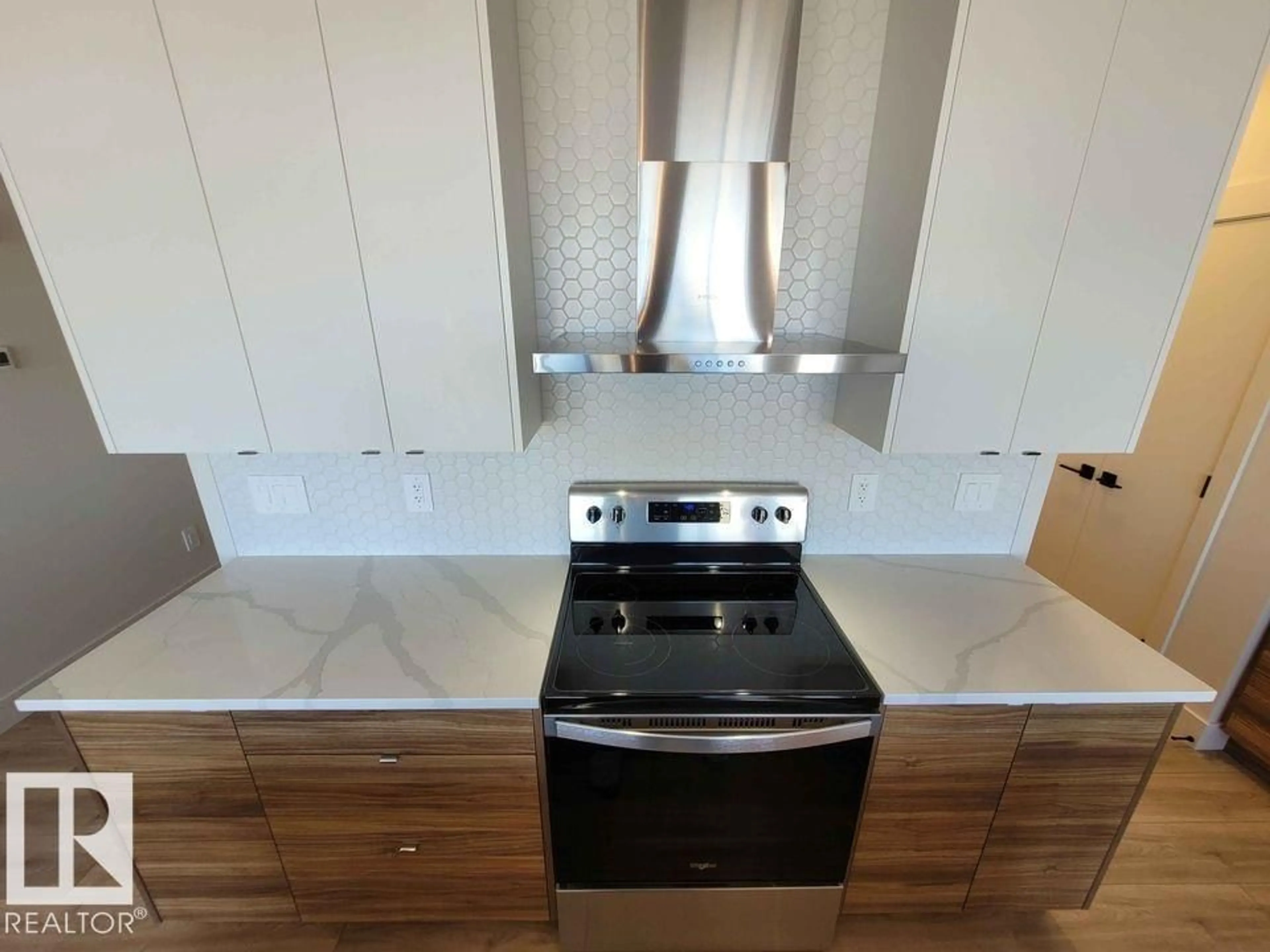 Unknown for 1009 GOLDFINCH WY, Edmonton Alberta T5S0P9