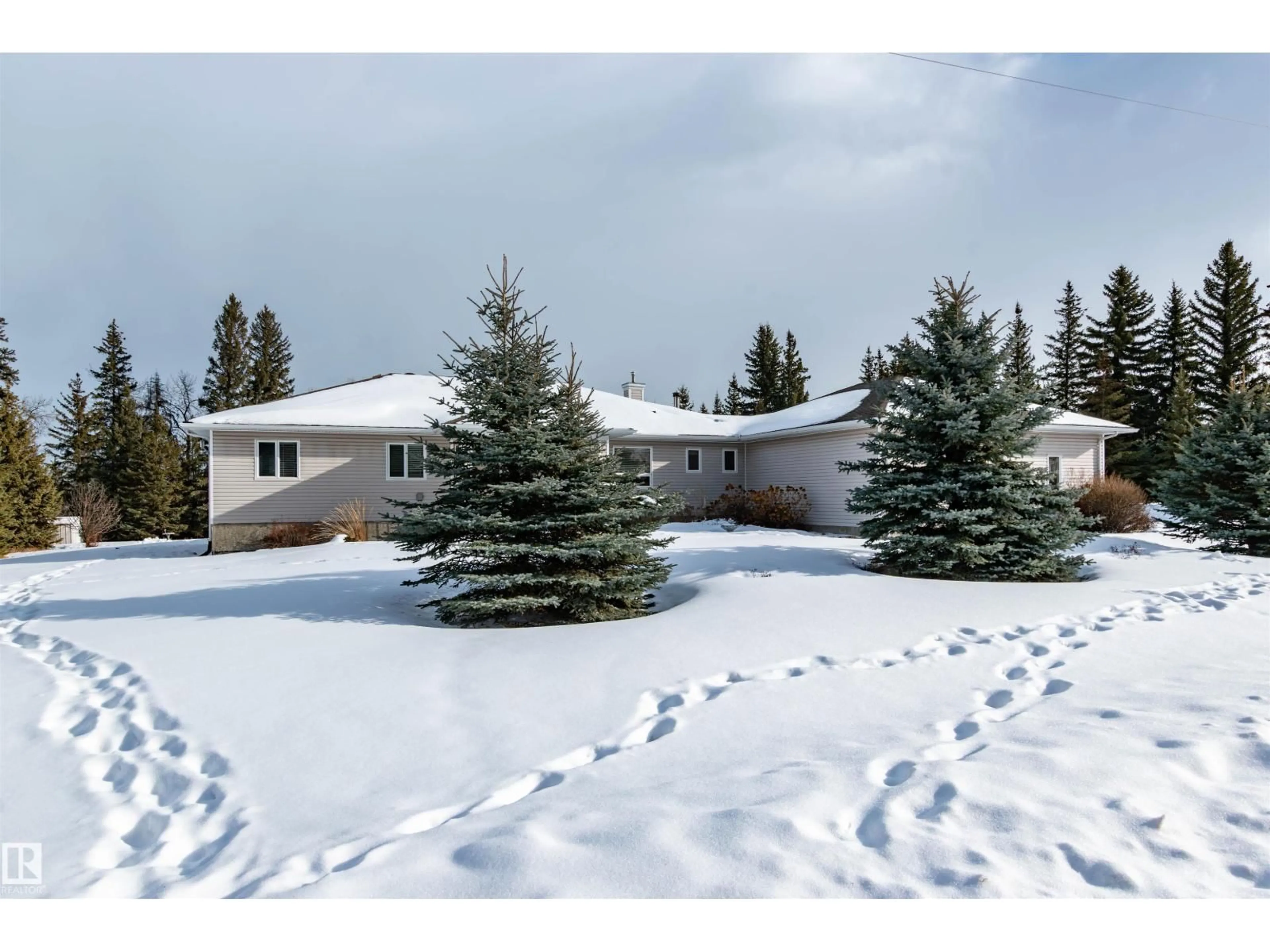 A pic from outside/outdoor area/front of a property/back of a property/a pic from drone, mountain view for 62 53371 RGE ROAD 231, Rural Strathcona County Alberta T8A4V2